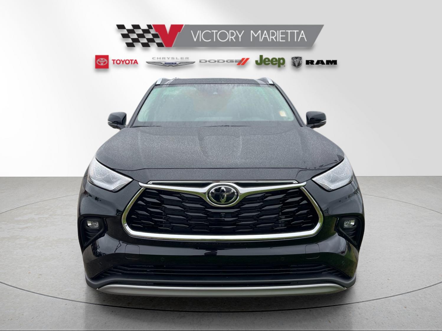 New 2026 Midnight Black Metallic Toyota  Platinum image 8