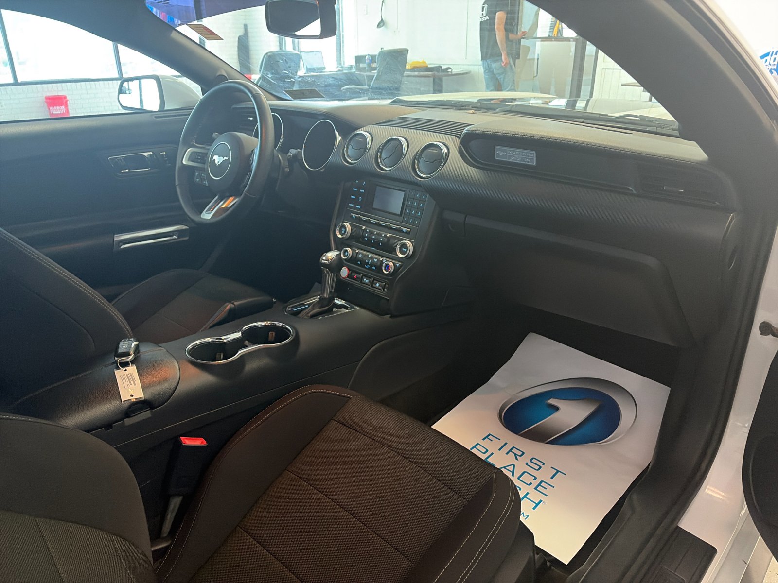 Used 2016 Oxford White Ford V6 image 18