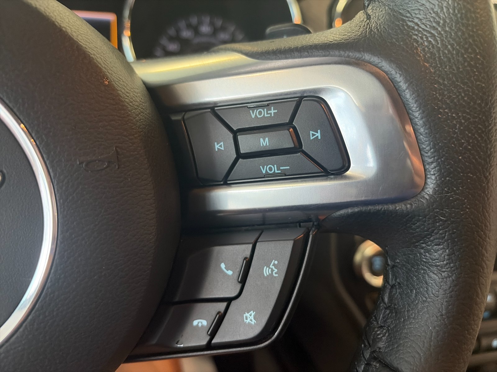 Used 2016 Oxford White Ford V6 image 29