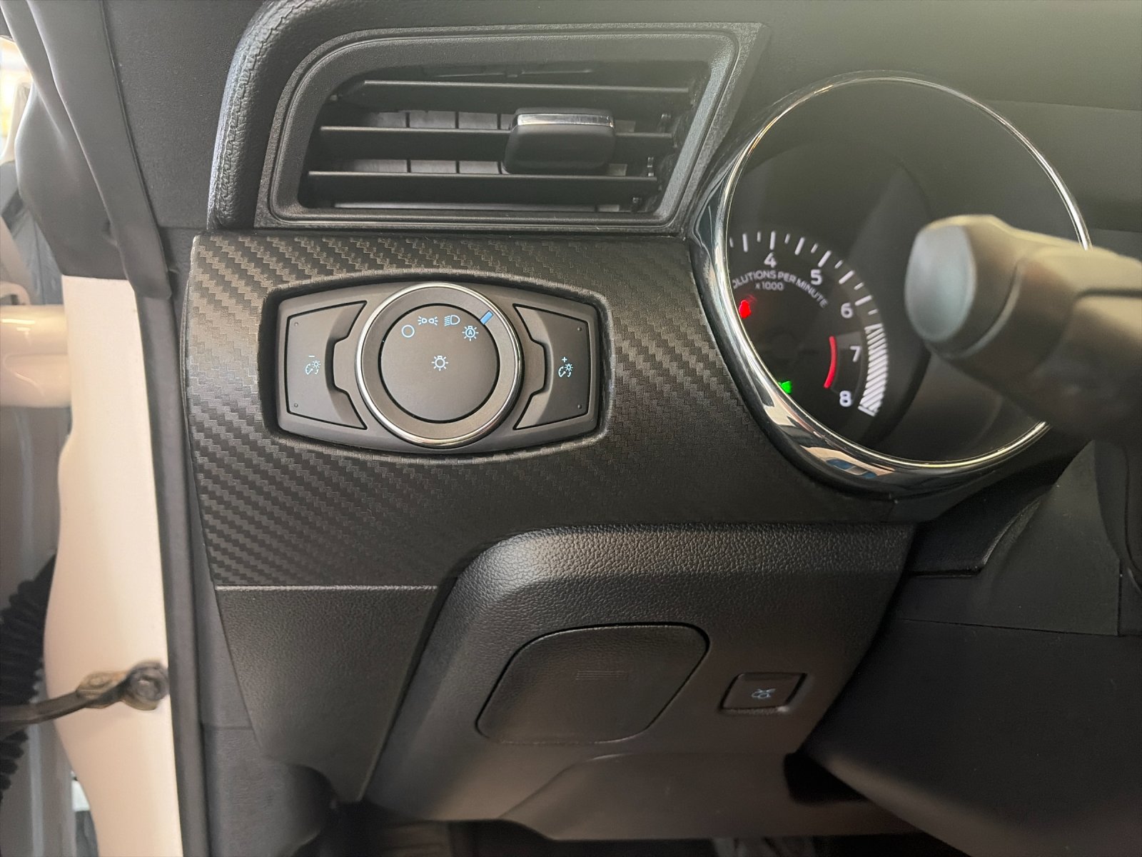 Used 2016 Oxford White Ford V6 image 32