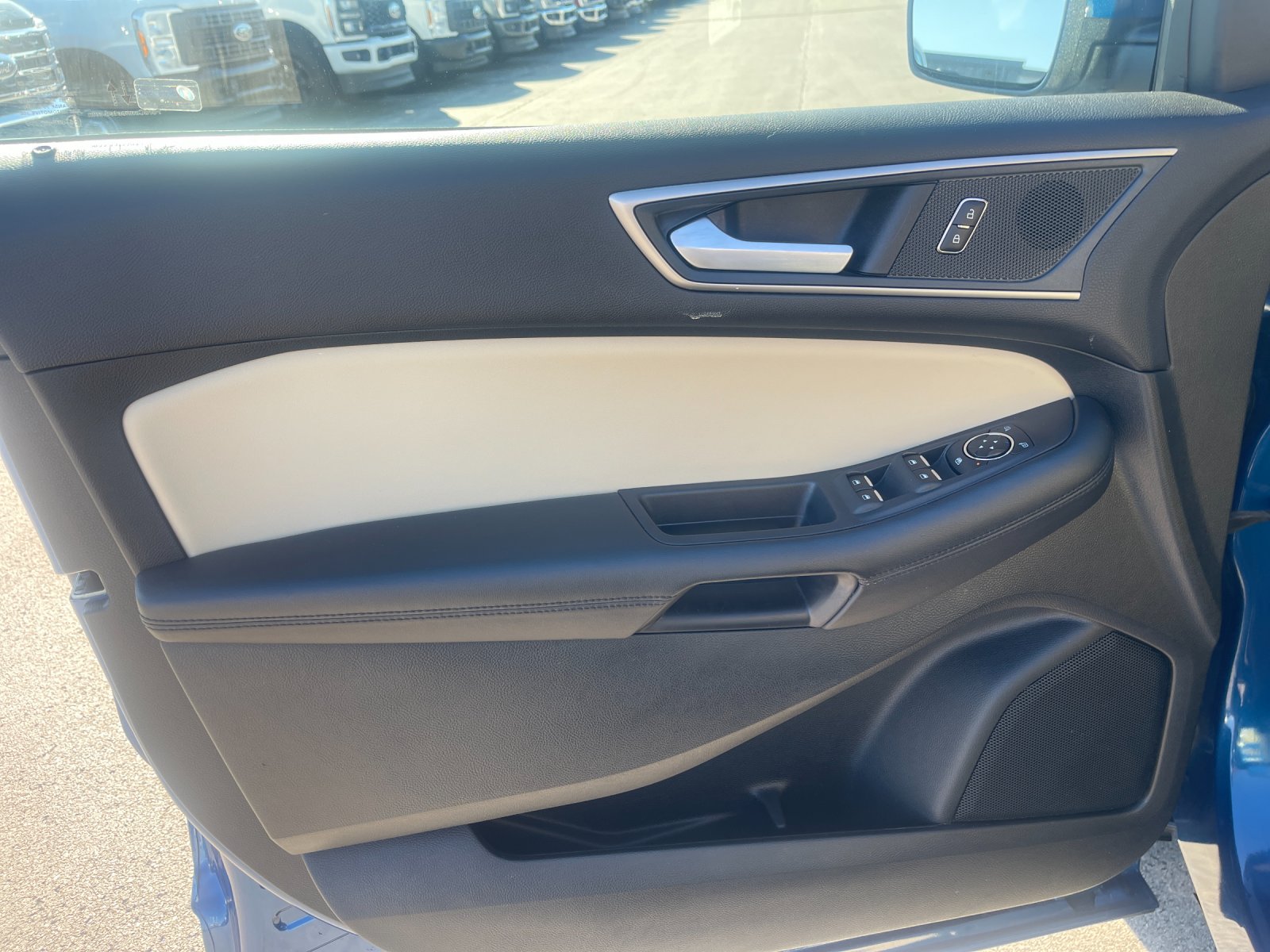Used 2024 Blue Ford SEL image 12