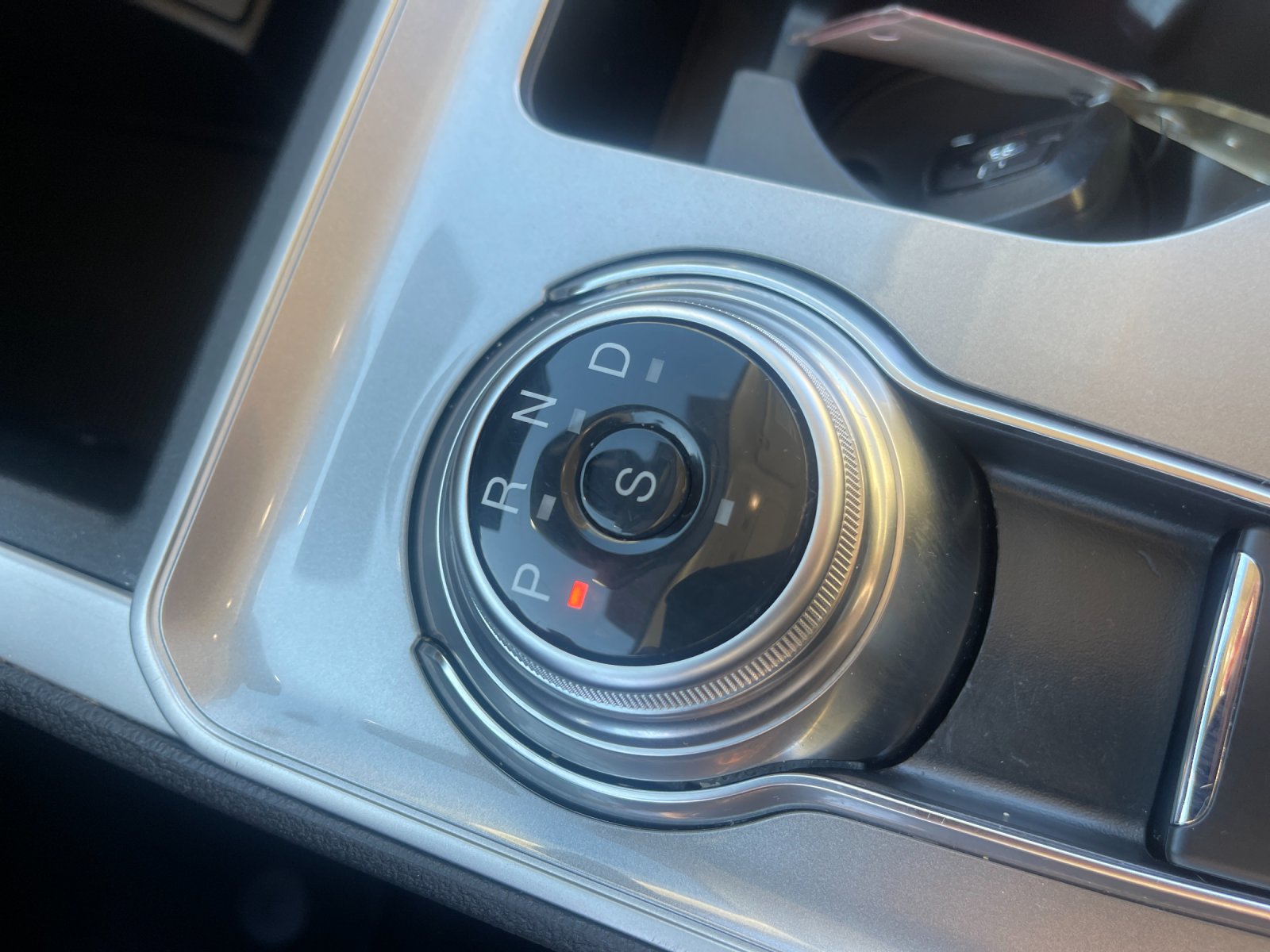 Used 2024 Blue Ford SEL image 25