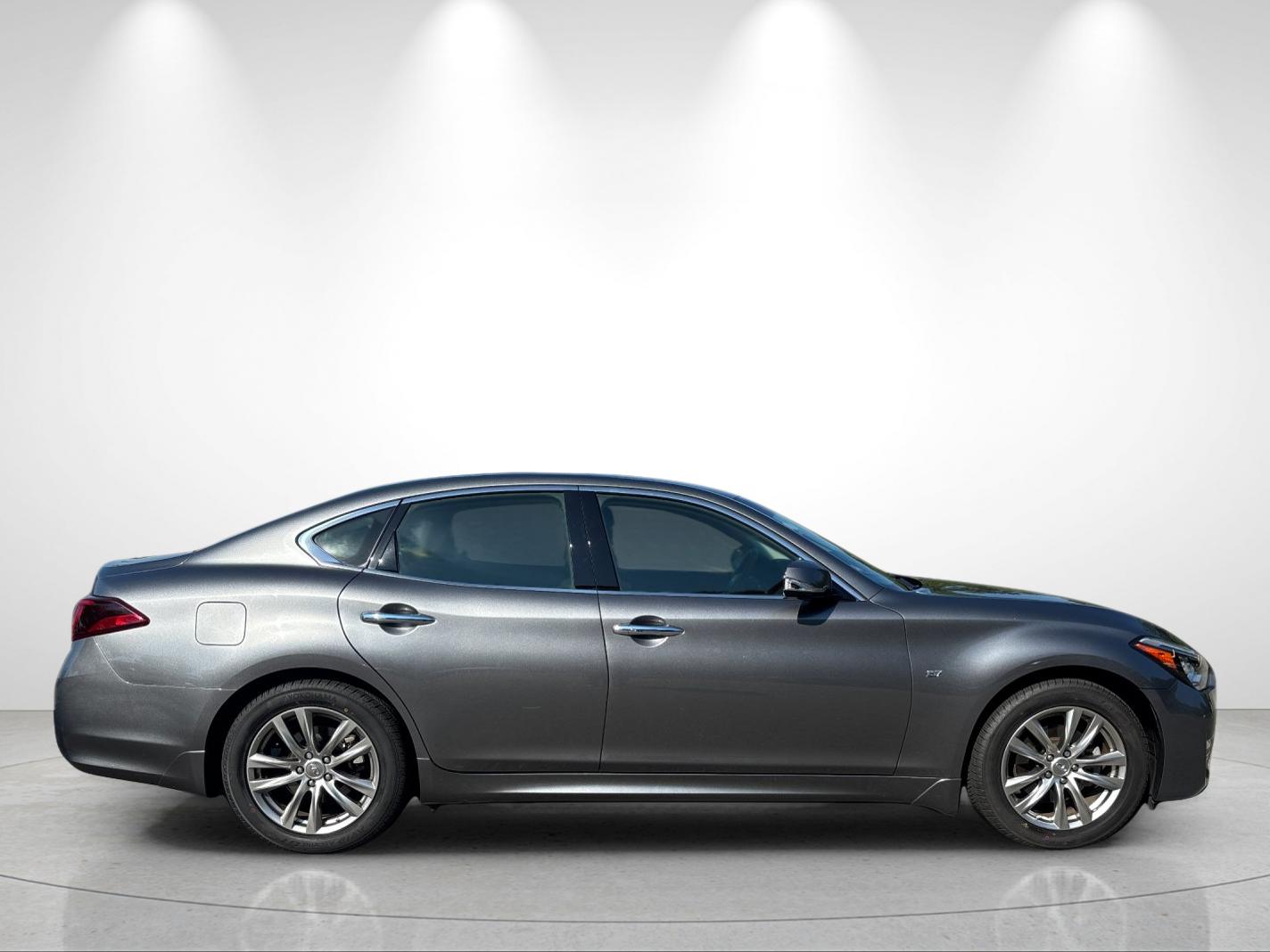 Used 2015 Graphite Shadow INFINITI 3.7 image 6