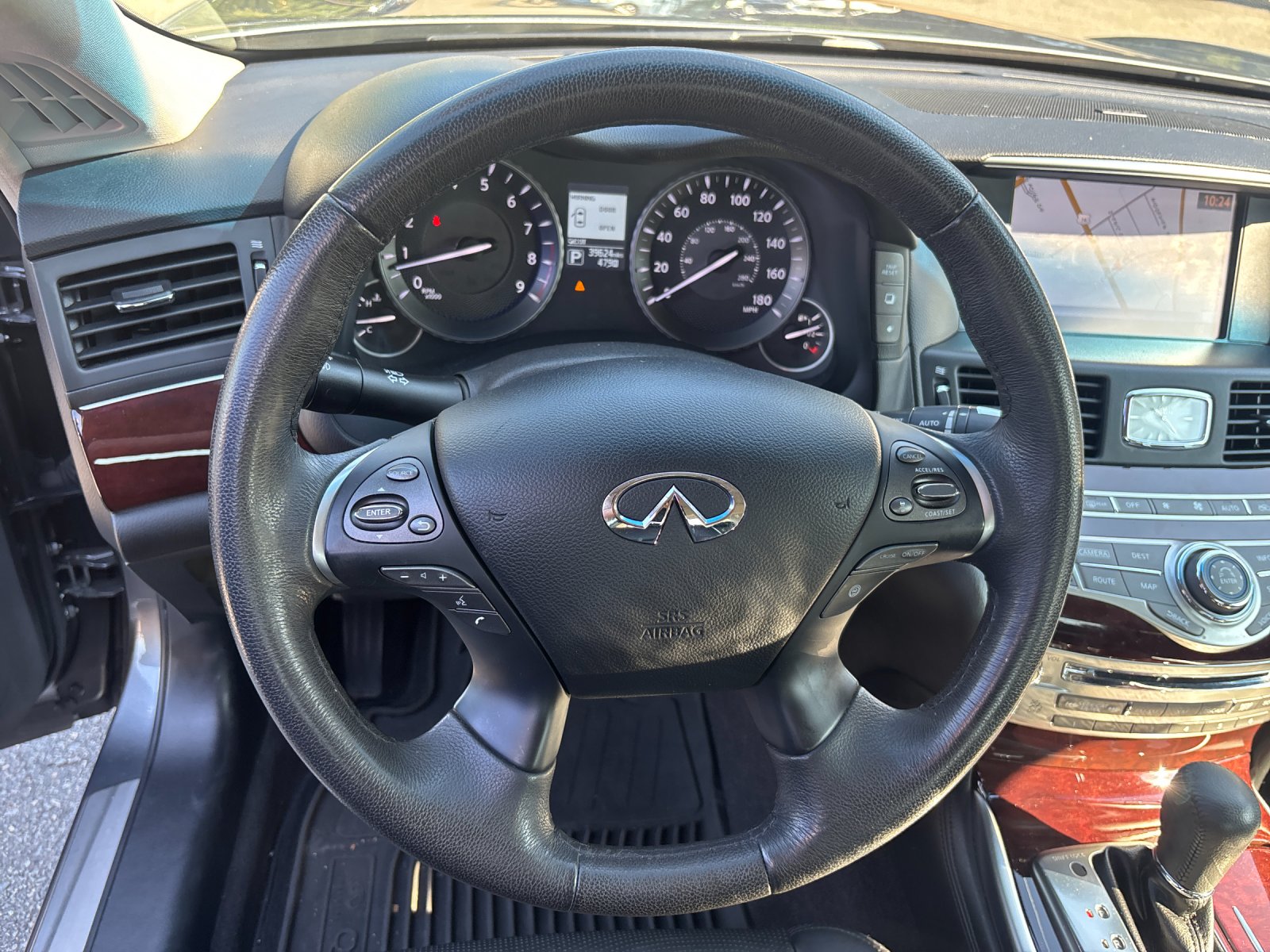 Used 2015 Graphite Shadow INFINITI 3.7 image 18