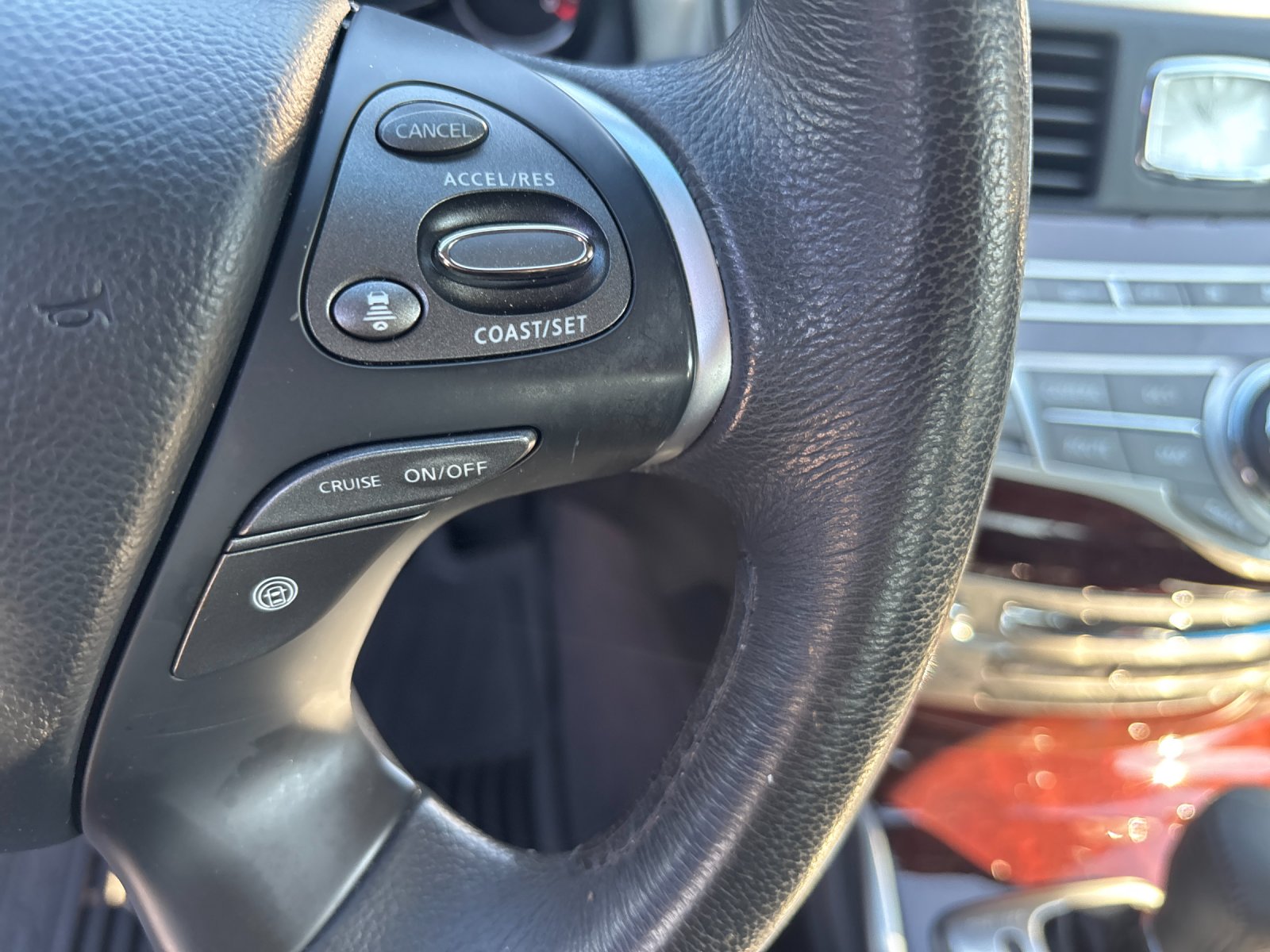 Used 2015 Graphite Shadow INFINITI 3.7 image 20