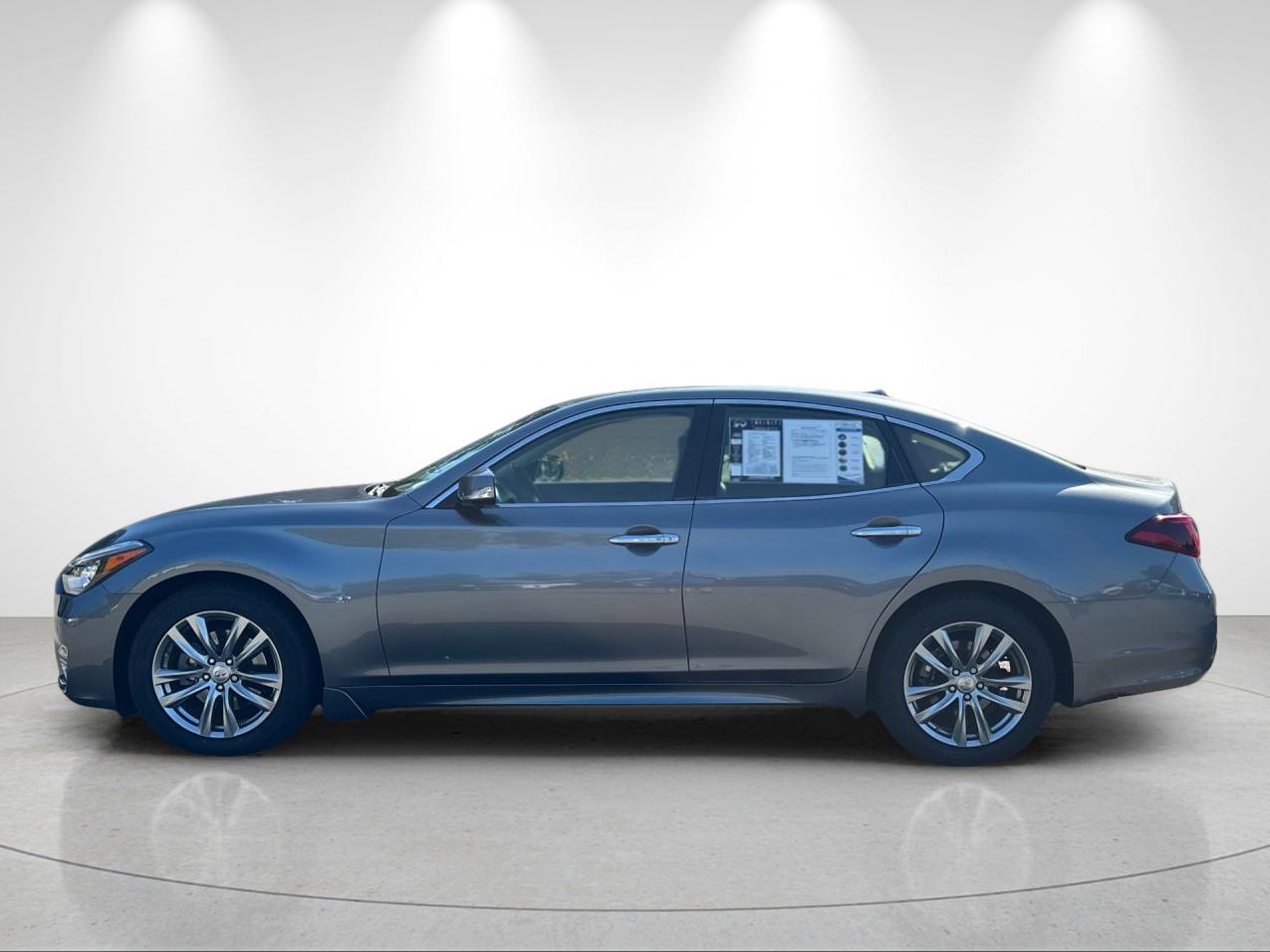 Used 2015 Graphite Shadow INFINITI 3.7 image 2