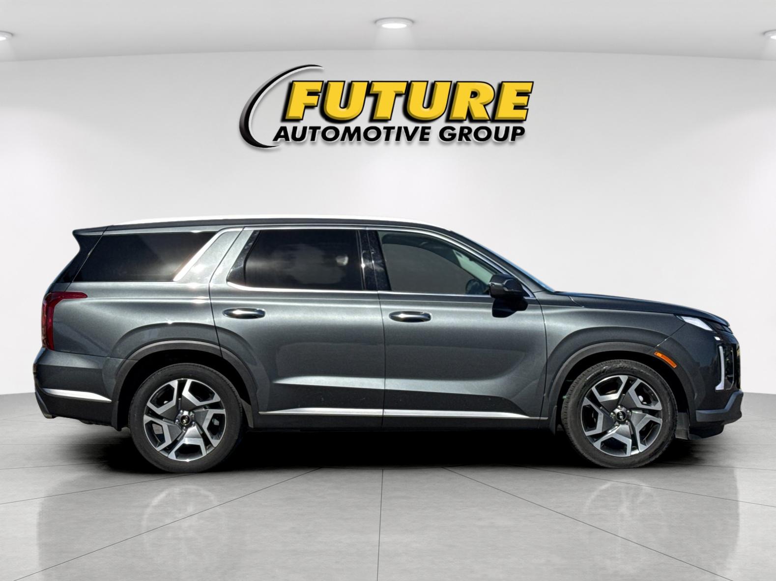 Certified Used 2024 Gray Hyundai SEL image 2