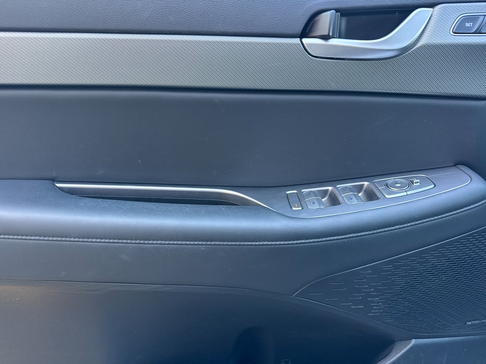 Certified Used 2024 Gray Hyundai SEL image 10
