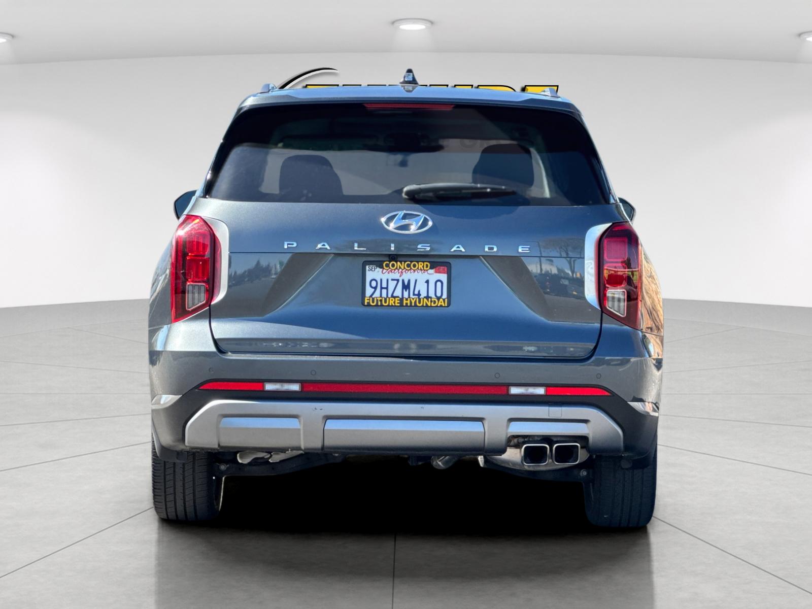 Certified Used 2024 Gray Hyundai SEL image 4