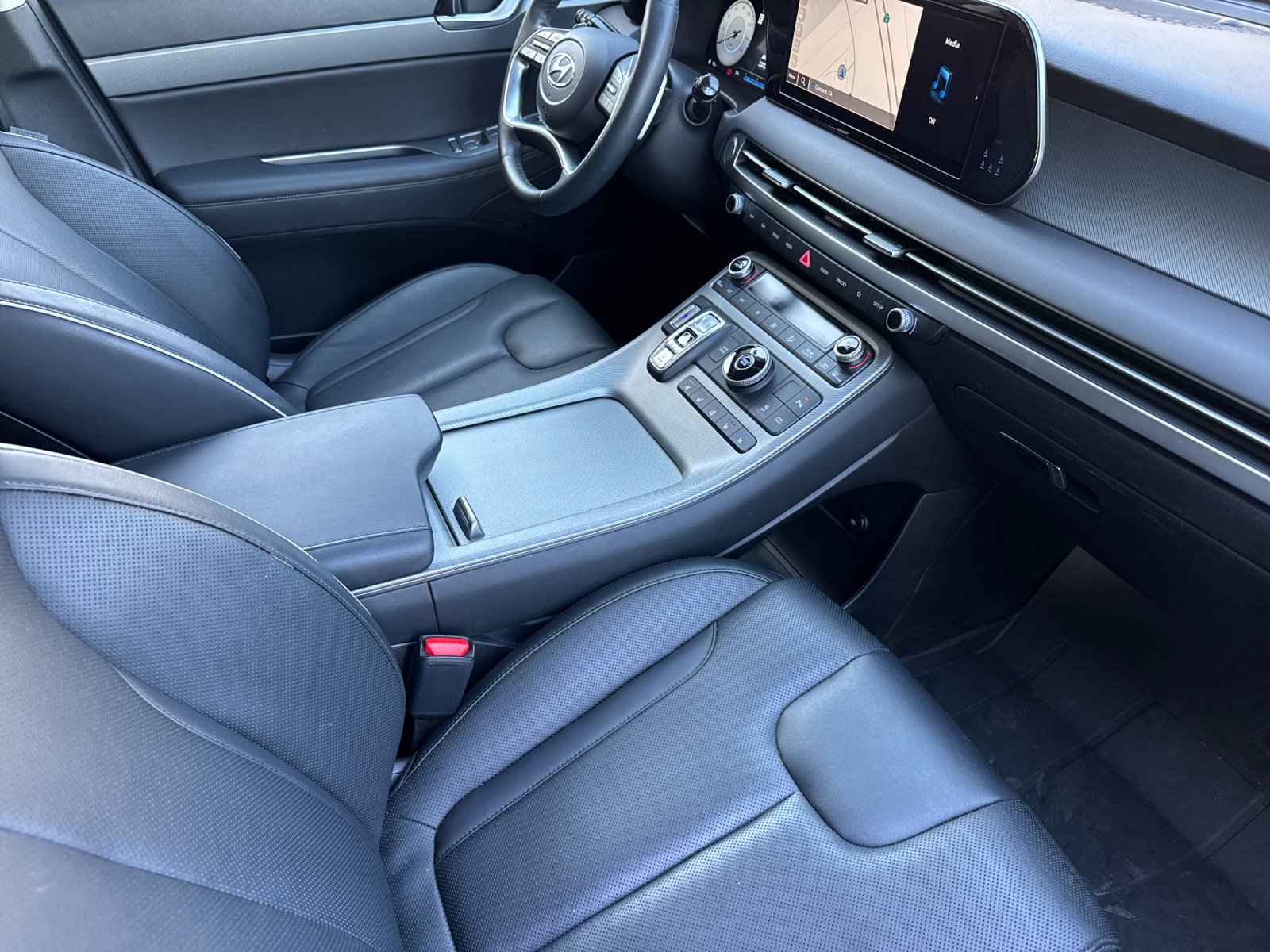 Certified Used 2024 Gray Hyundai SEL image 15