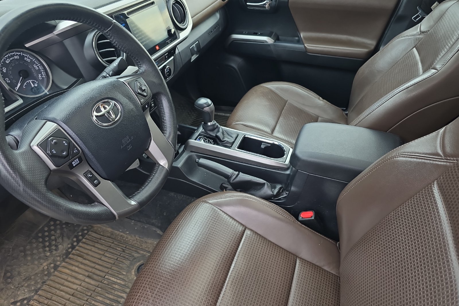Used 2017 White Toyota Limited image 7
