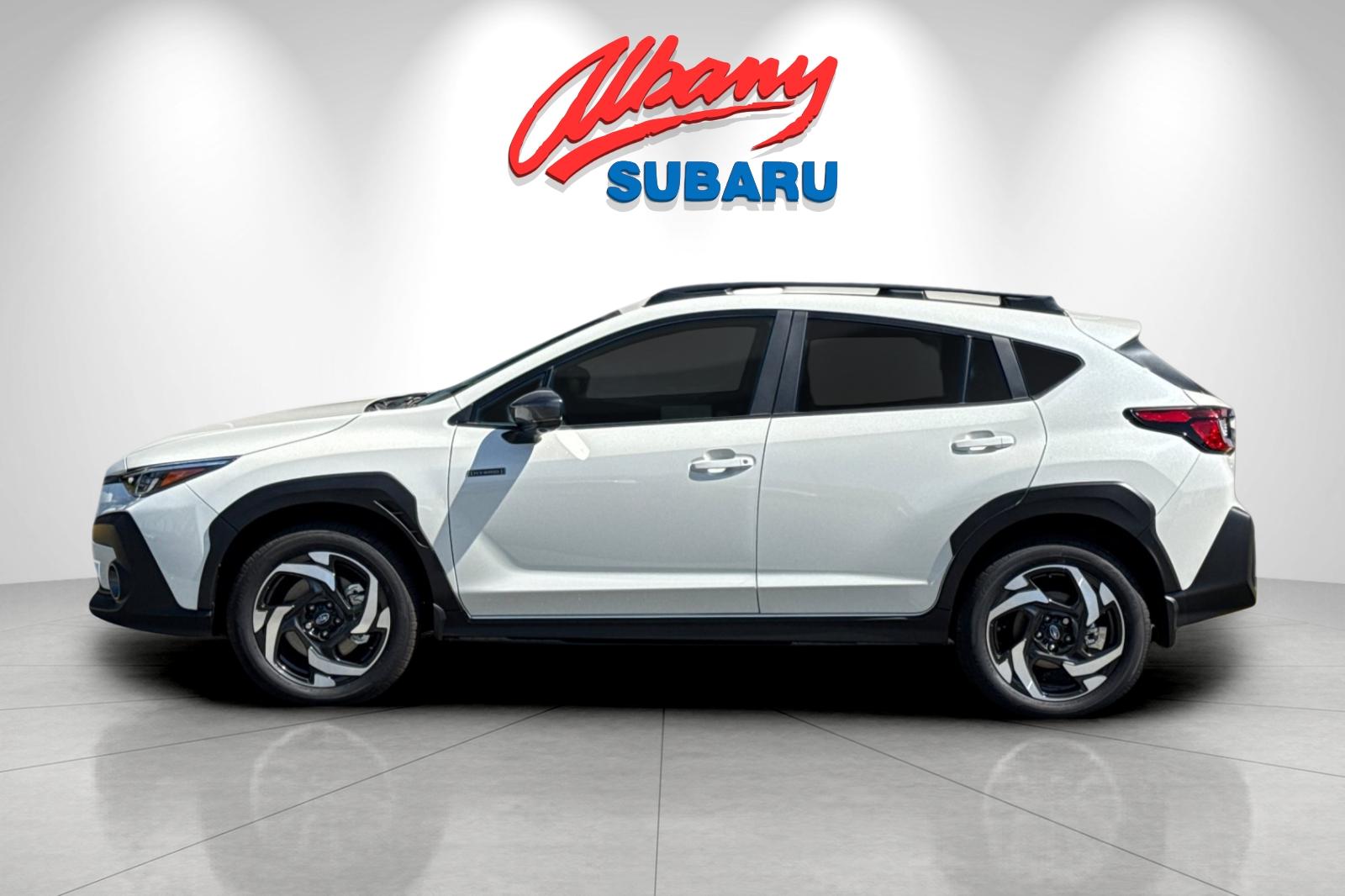 New 2026 CRYSTAL WHITE PEARL Subaru Limited Hybrid image 7
