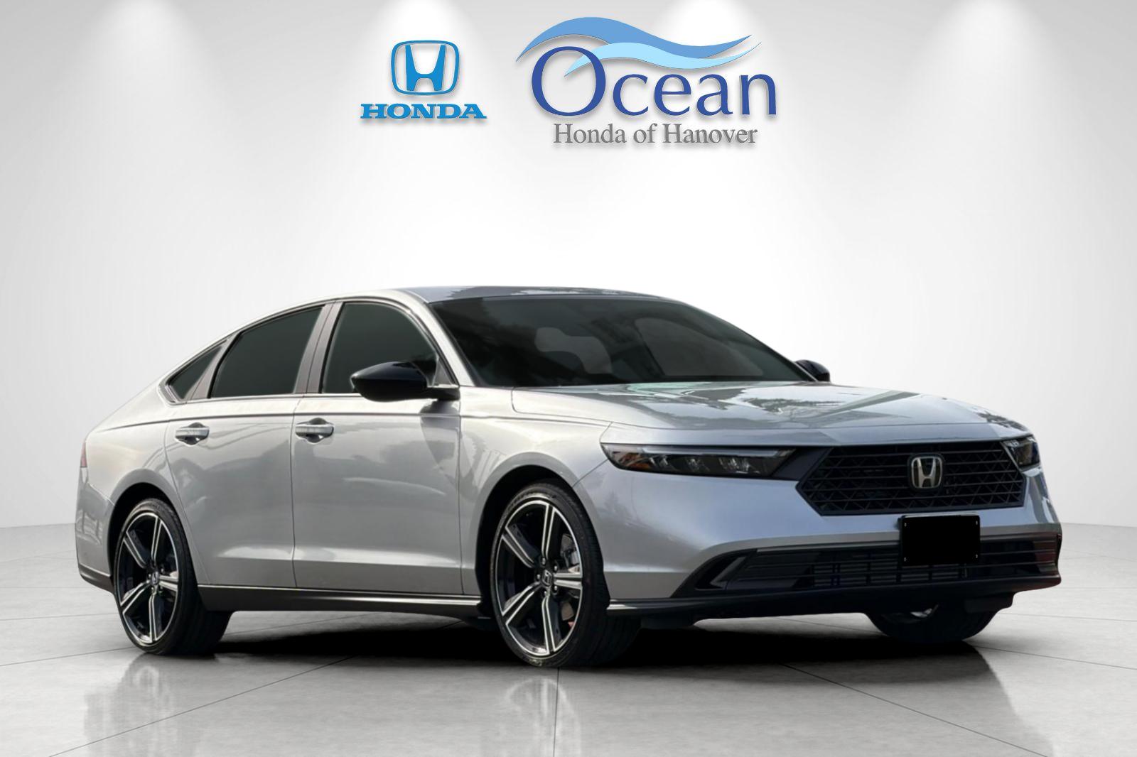 New 2026 Solar Silver Metallic Honda SE image 7