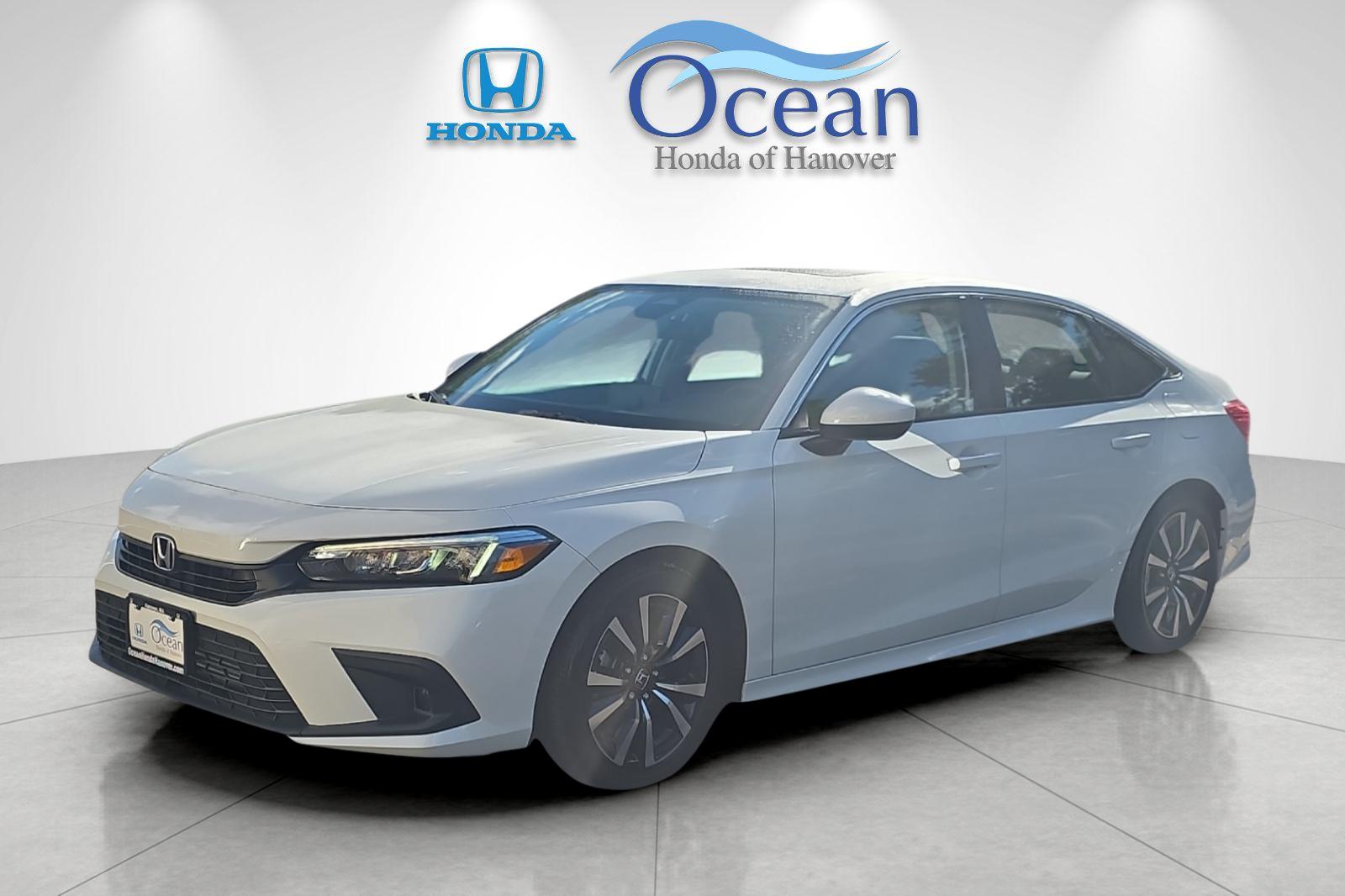 Used 2024 Platinum White Pearl Honda EX image 7
