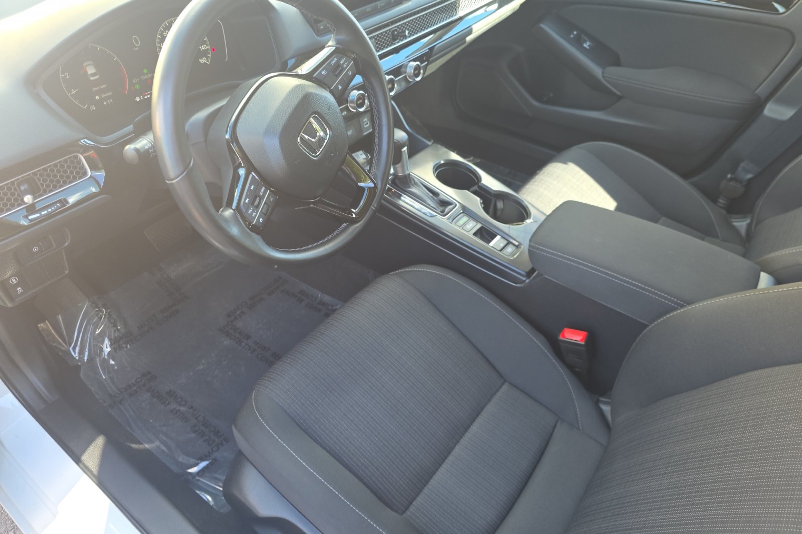Used 2024 Platinum White Pearl Honda EX image 11