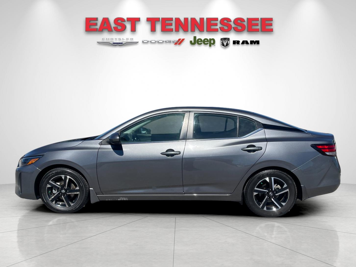Used 2024 Gray Nissan SV image 6