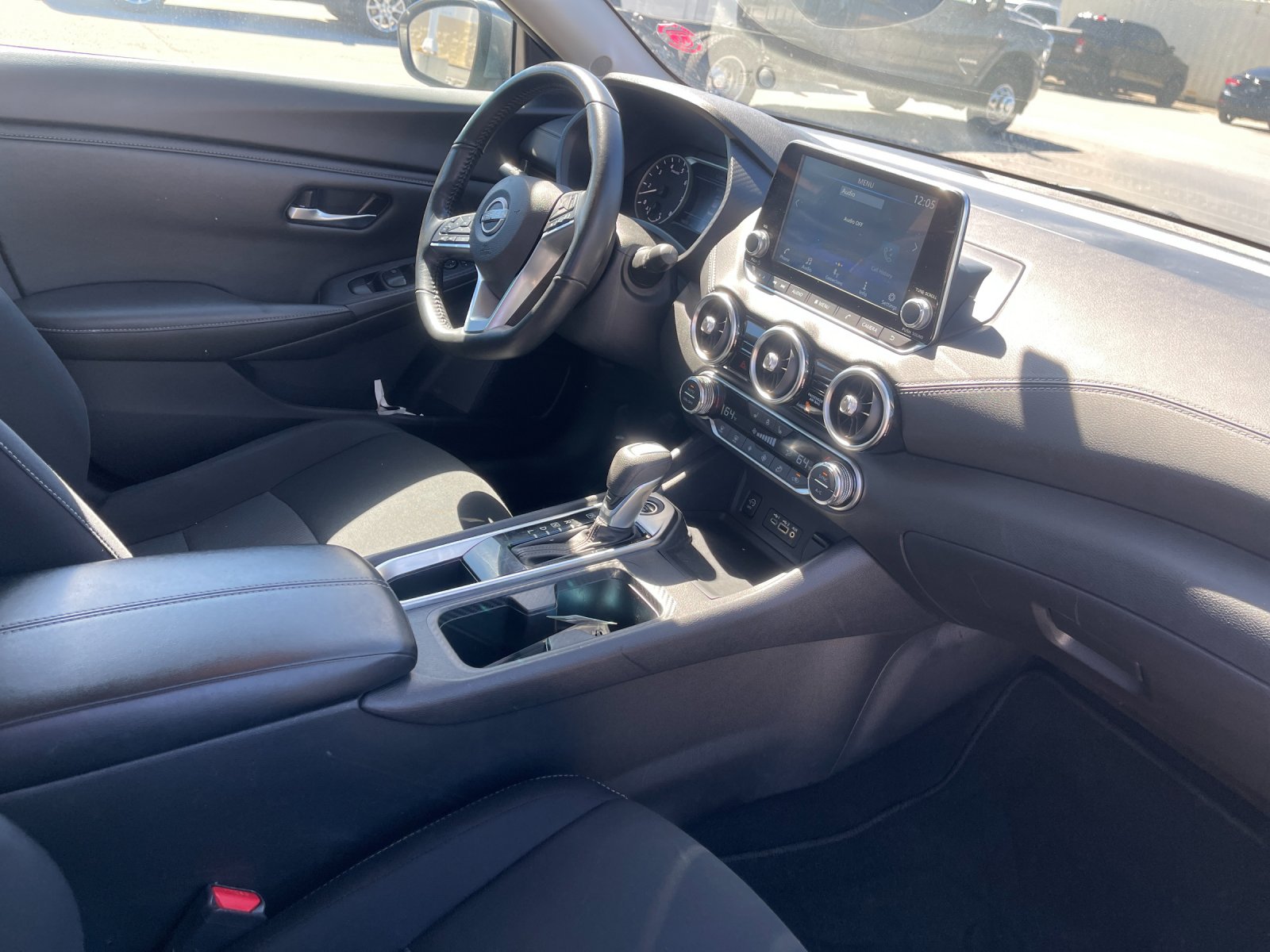 Used 2024 Gray Nissan SV image 16