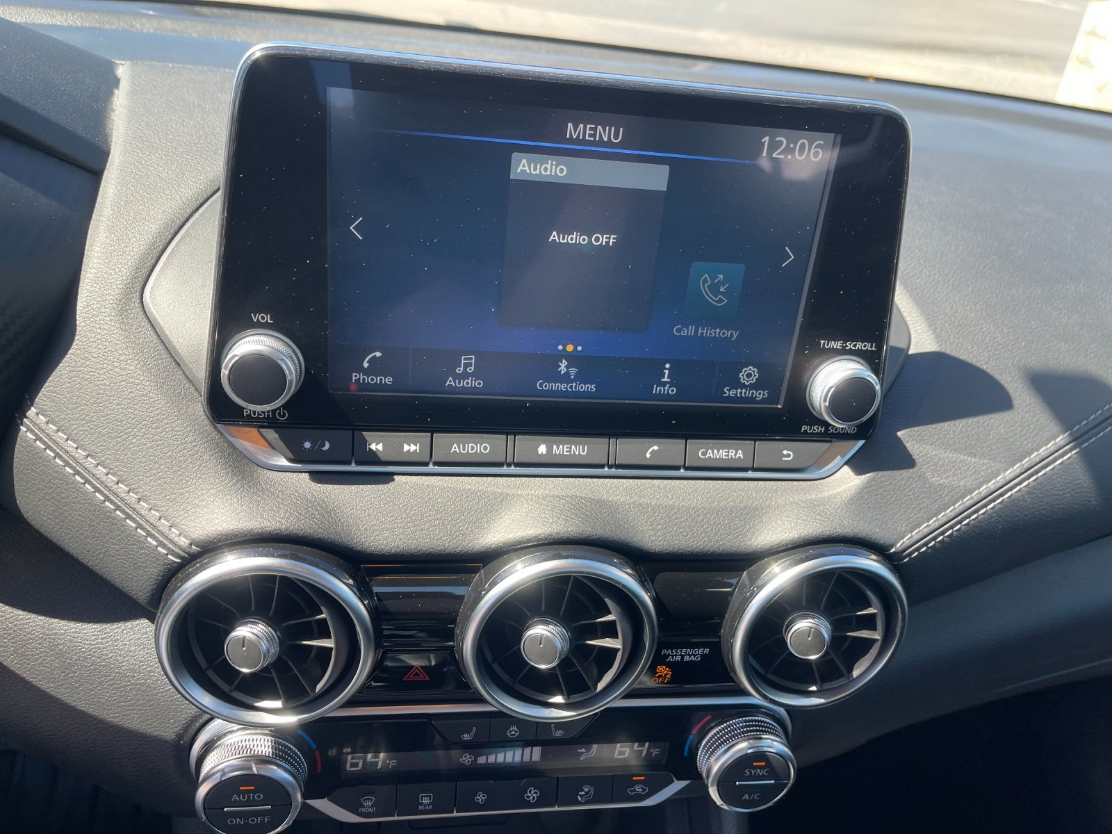 Used 2024 Gray Nissan SV image 19