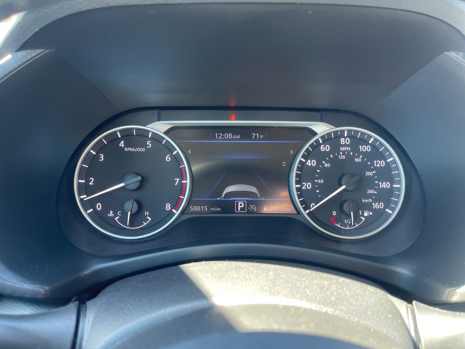 Used 2024 Gray Nissan SV image 27