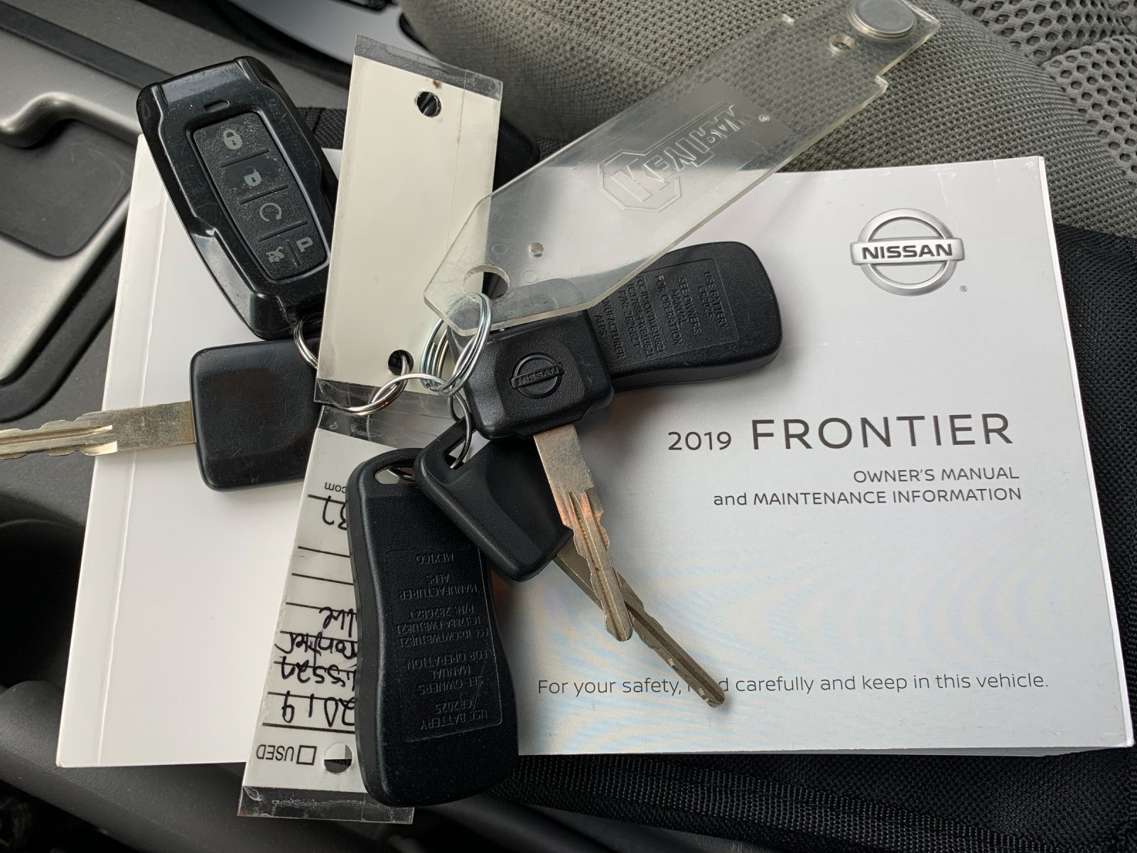 Used 2019 Blue Nissan SV image 9