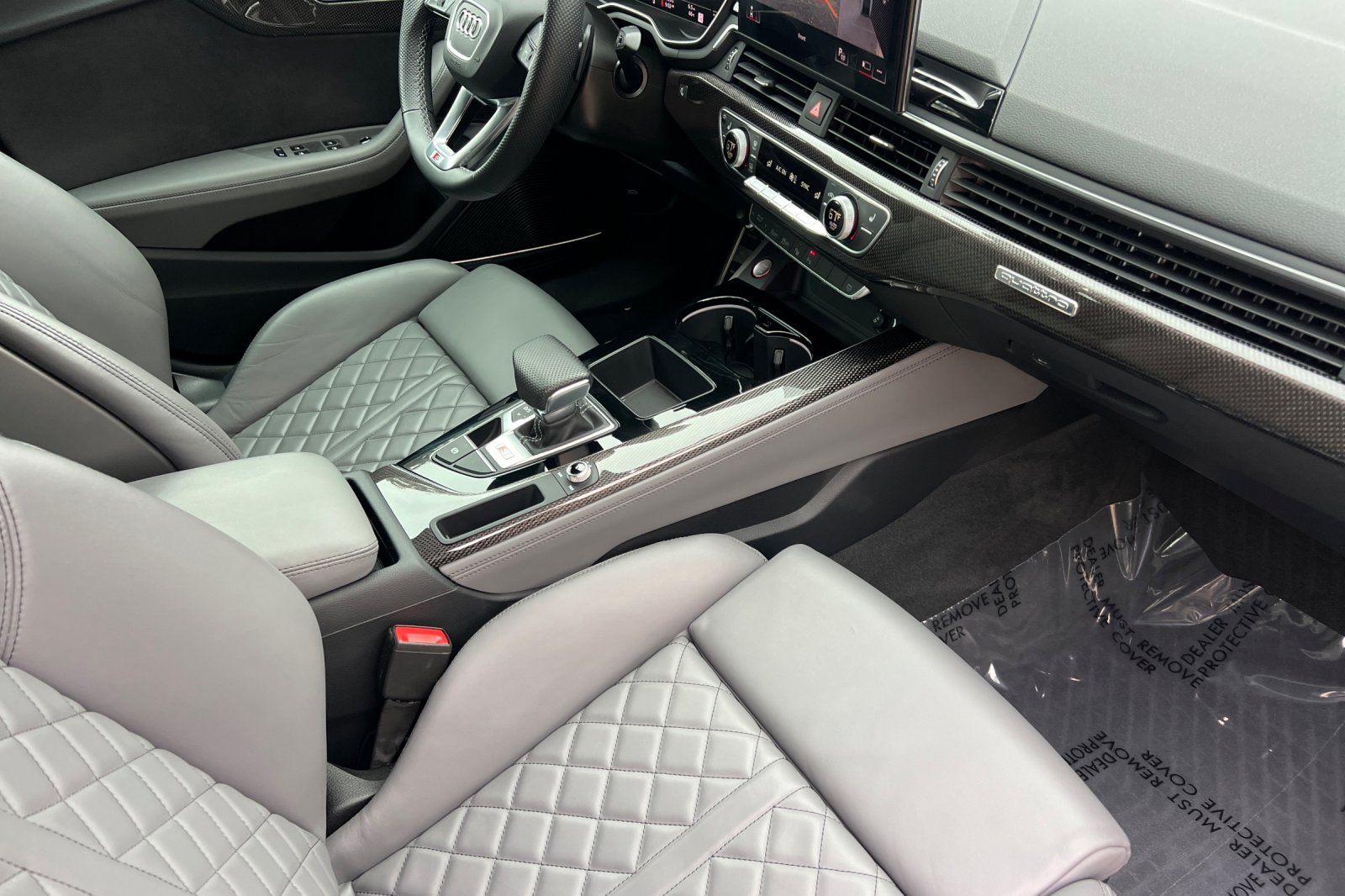 Used 2024  Audi 3.0T Prestige image 14