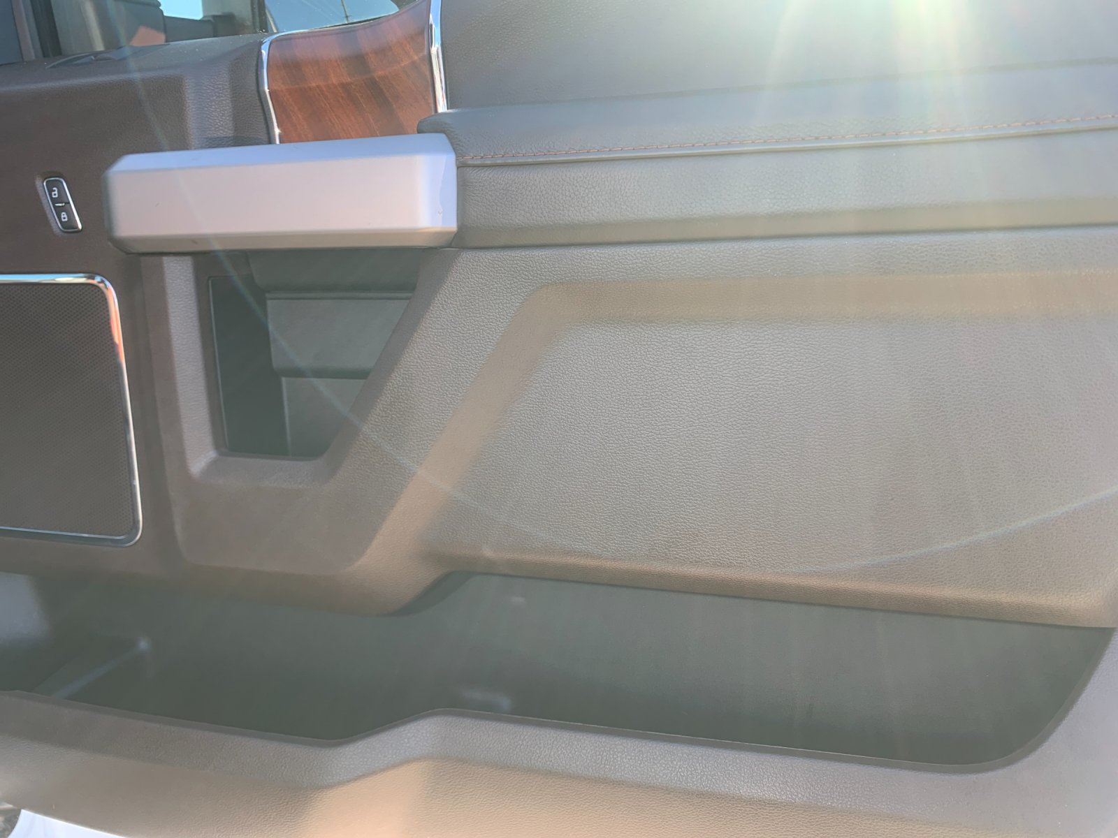 Used 2022 White Metallic Ford King Ranch image 20