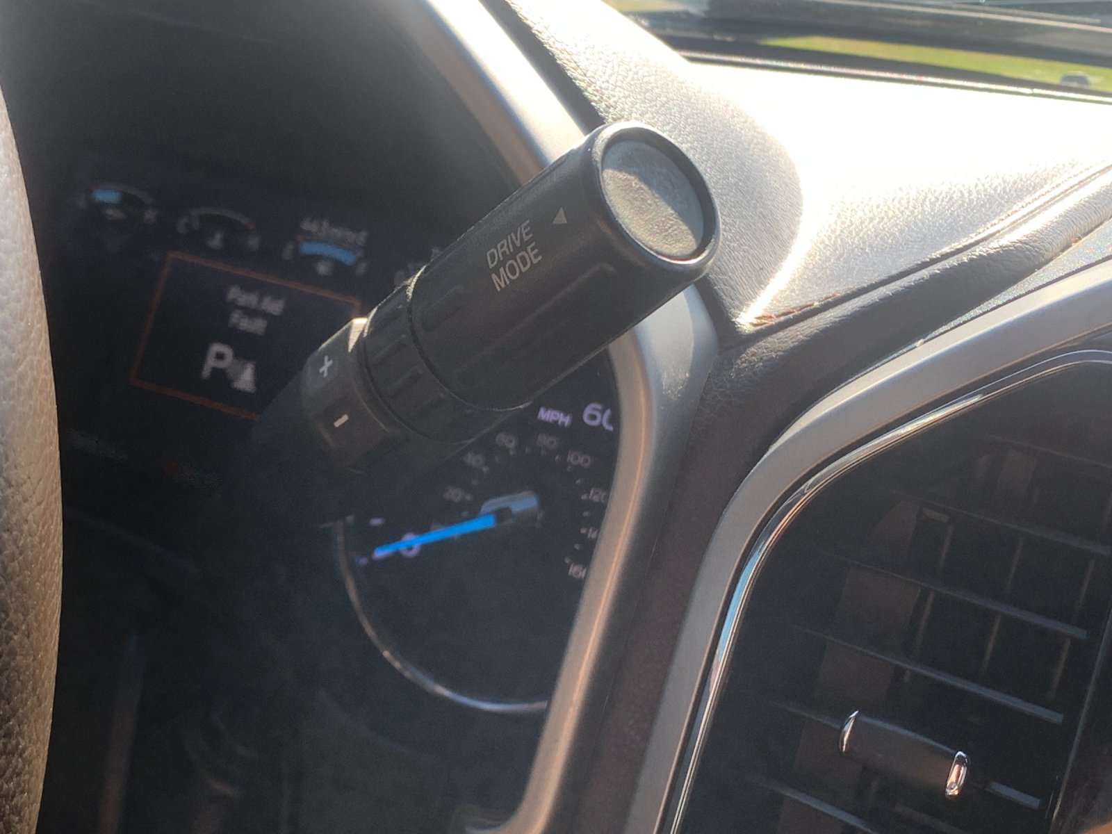 Used 2022 White Metallic Ford King Ranch image 25