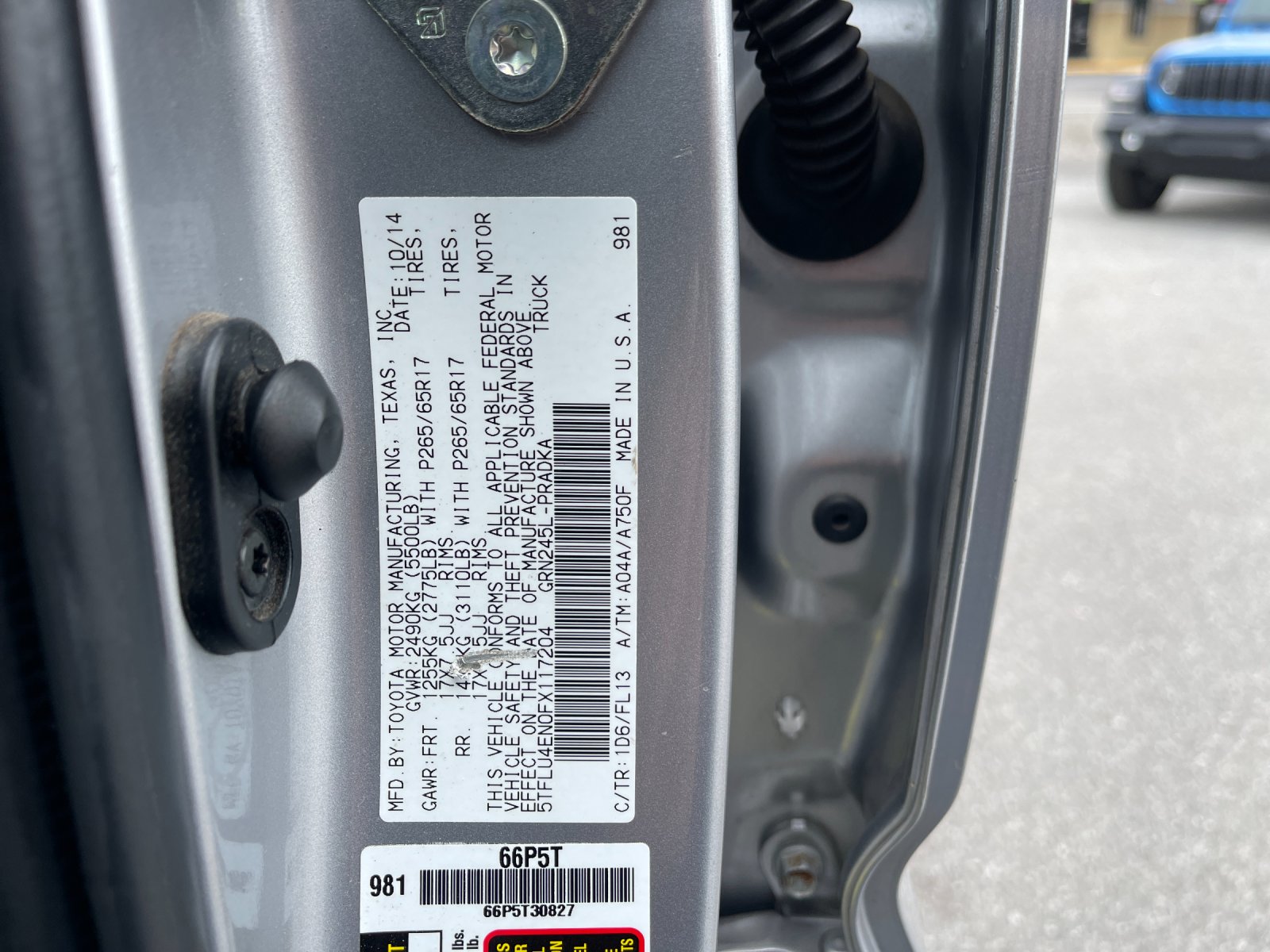 Used 2015 Silver Toyota Base image 31