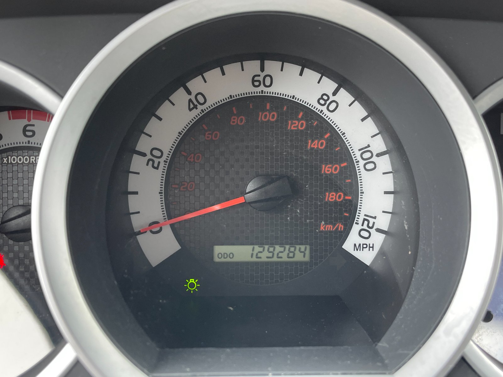 Used 2015 Silver Toyota Base image 28
