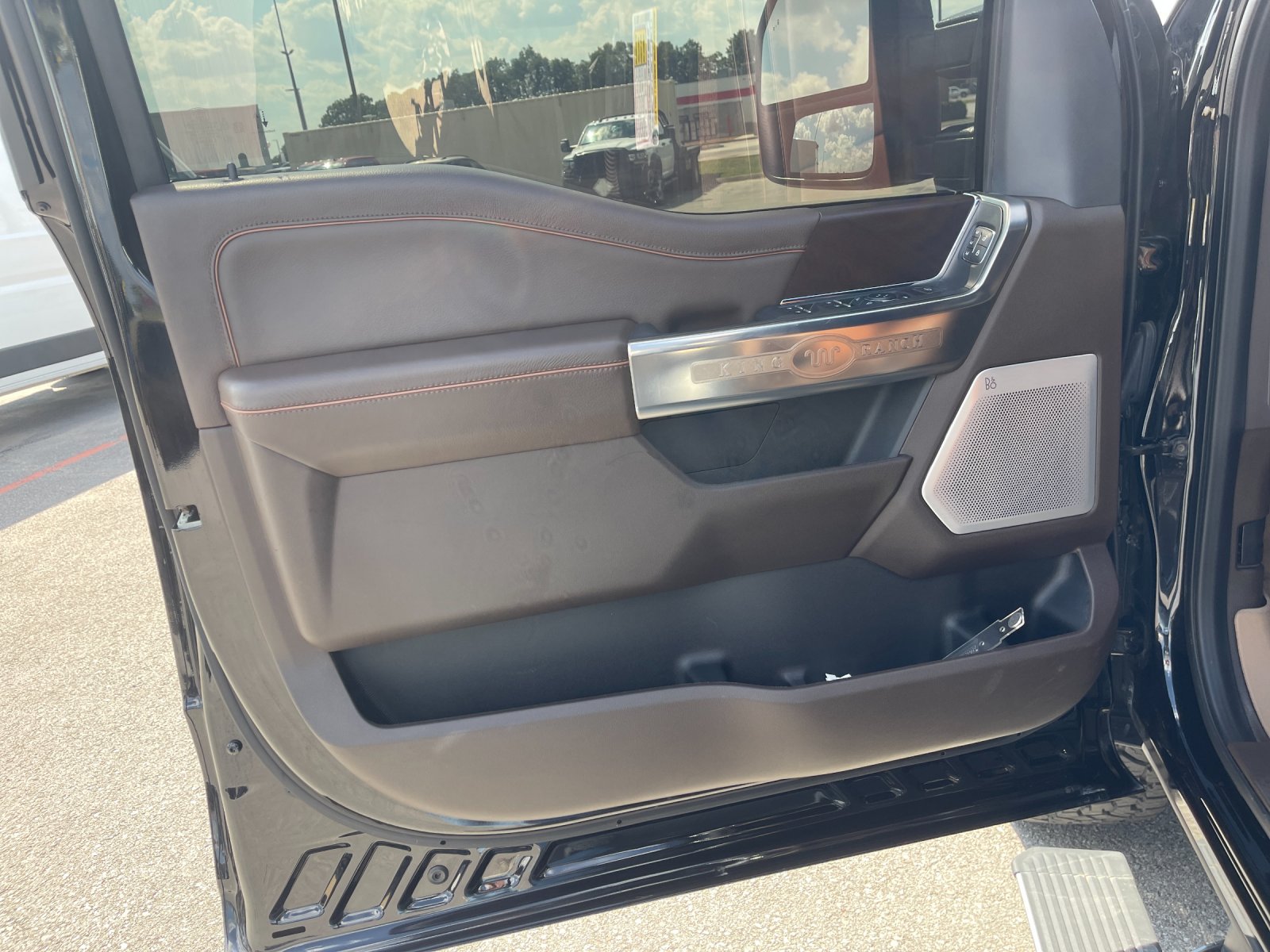Used 2024 Brown Ford King Ranch image 11
