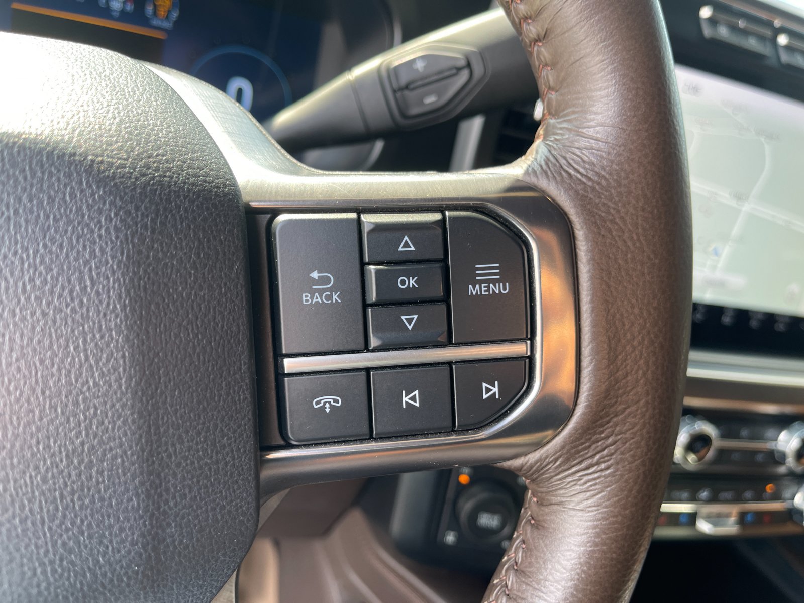 Used 2024 Brown Ford King Ranch image 28