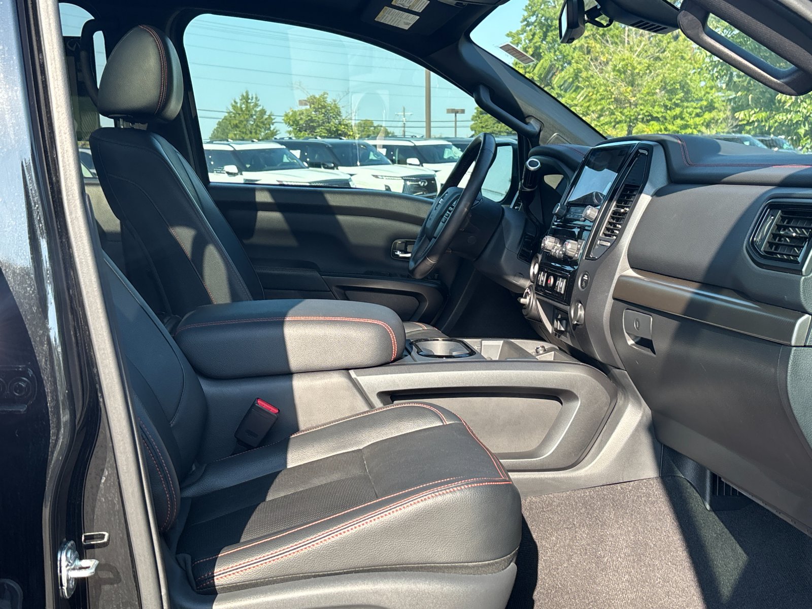 Used 2024 Super Black Nissan PRO-4X image 39