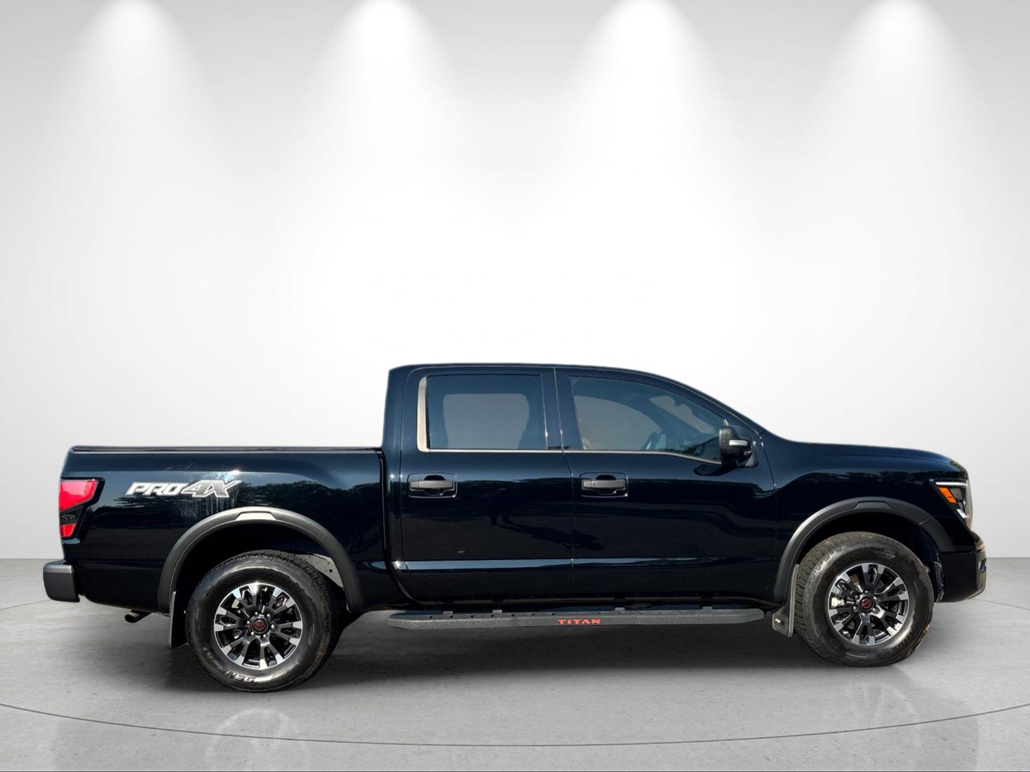 Used 2024 Super Black Nissan PRO-4X image 6