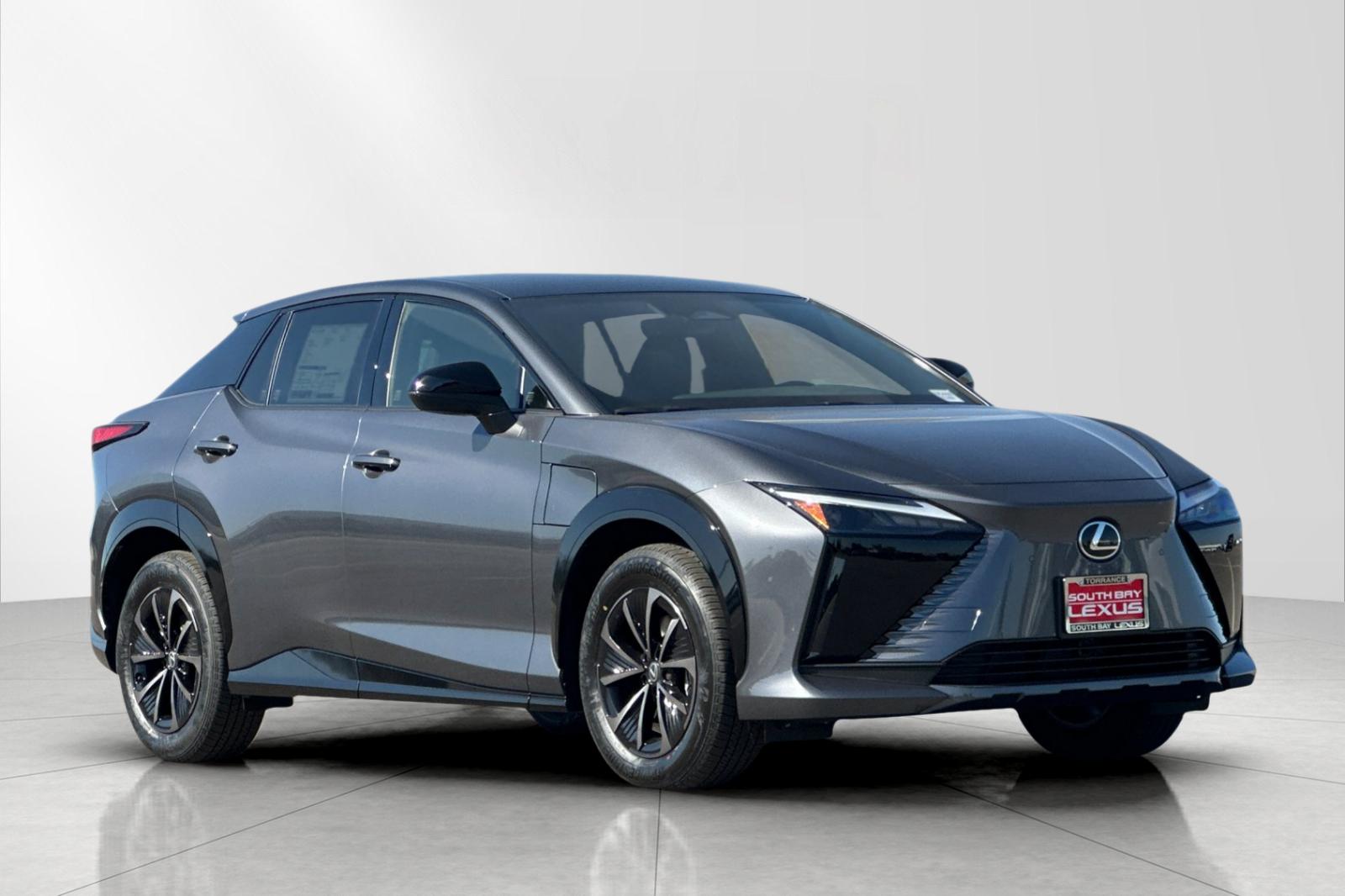 New 2026 Cloudburst Gray Lexus  350e image 8