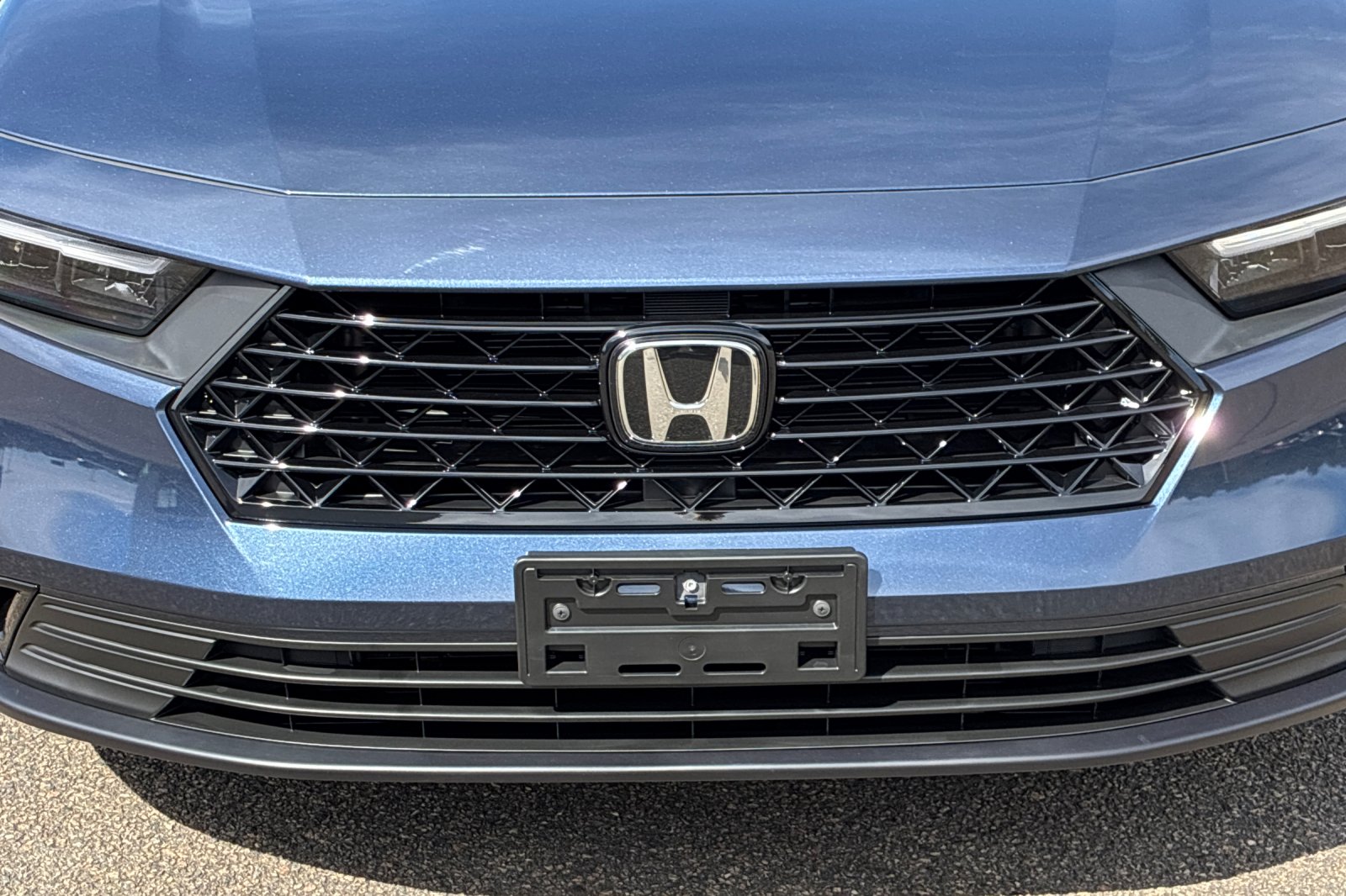 Used 2025 Canyon River Blue Met Honda SE image 42