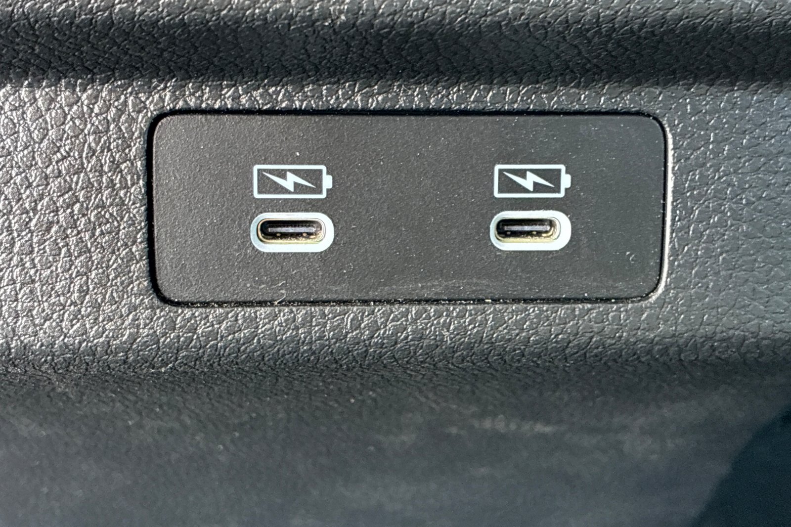 Used 2025 Canyon River Blue Met Honda SE image 19