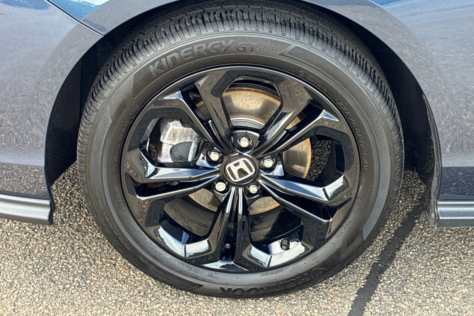 Used 2025 Canyon River Blue Met Honda SE image 39