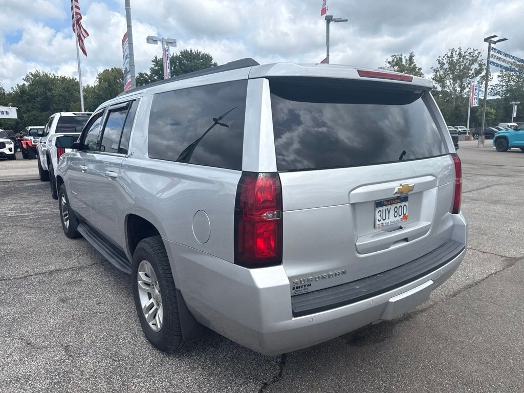 Used 2018 Silver Chevrolet LT image 2