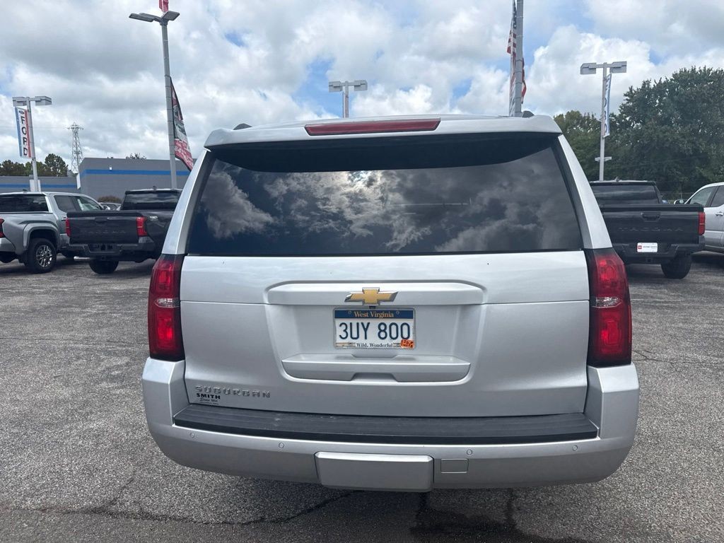 Used 2018 Silver Chevrolet LT image 3