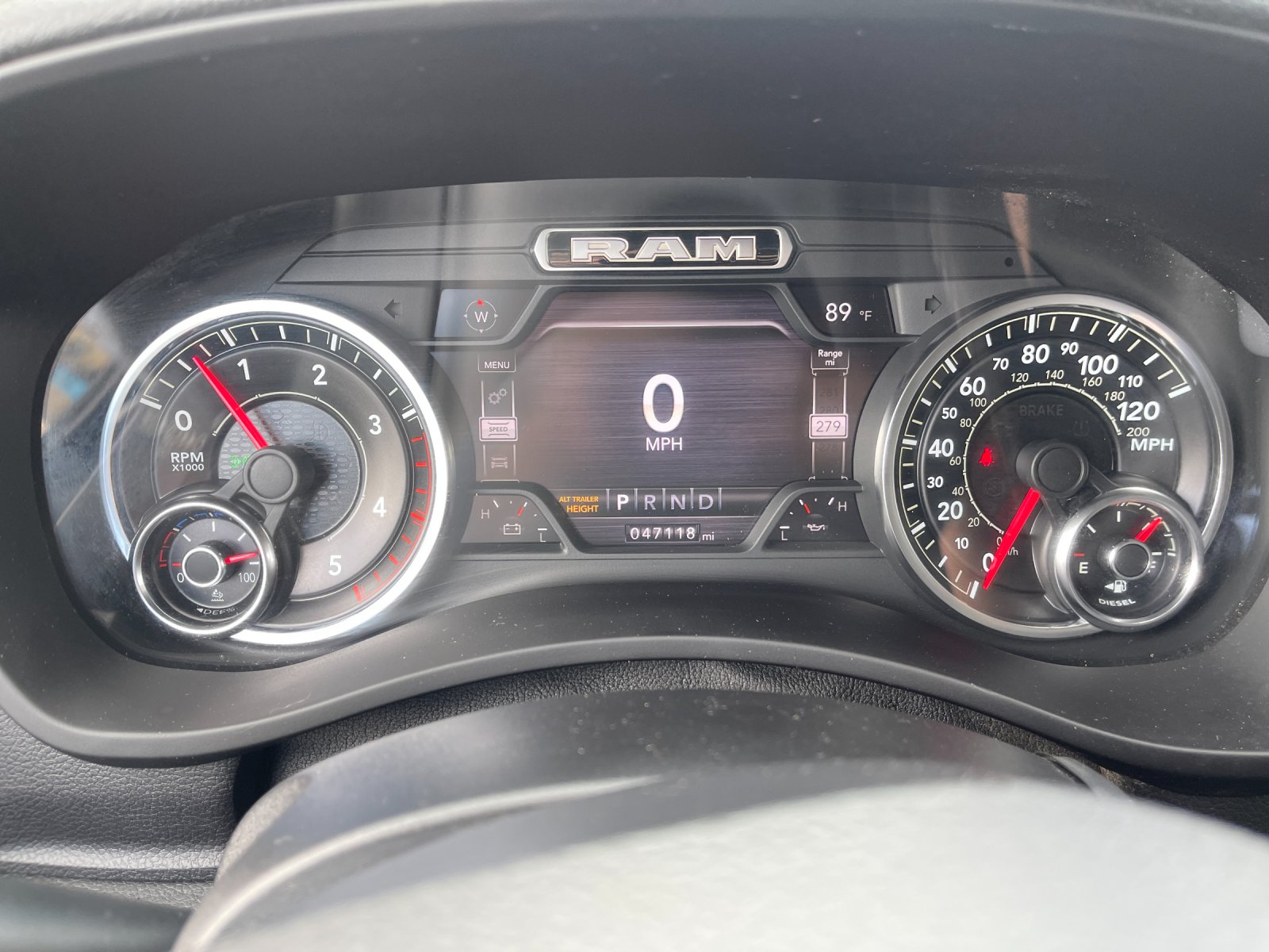Used 2020 Black Ram Laramie image 29