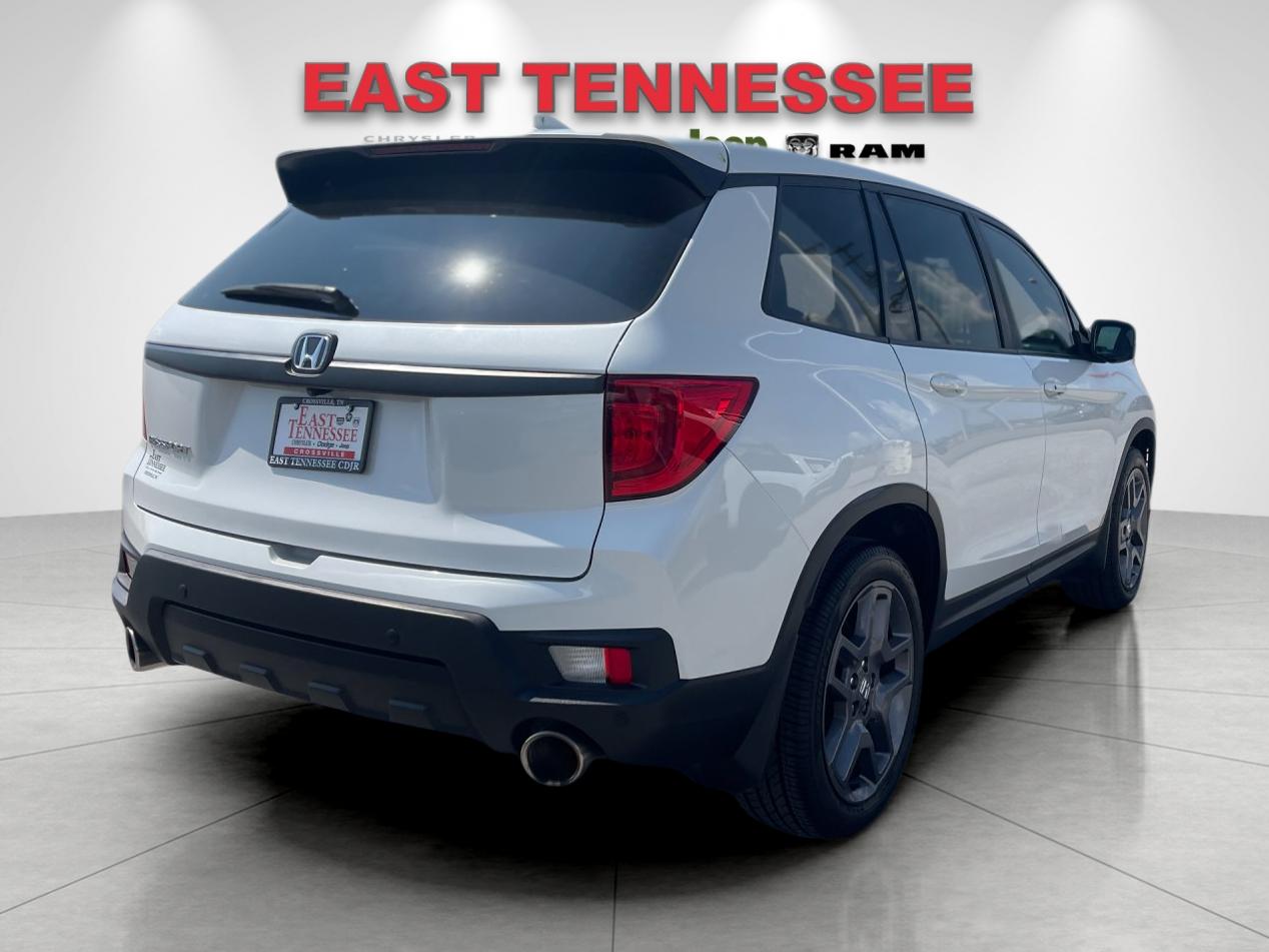 Used 2022 White Honda EX-L image 3