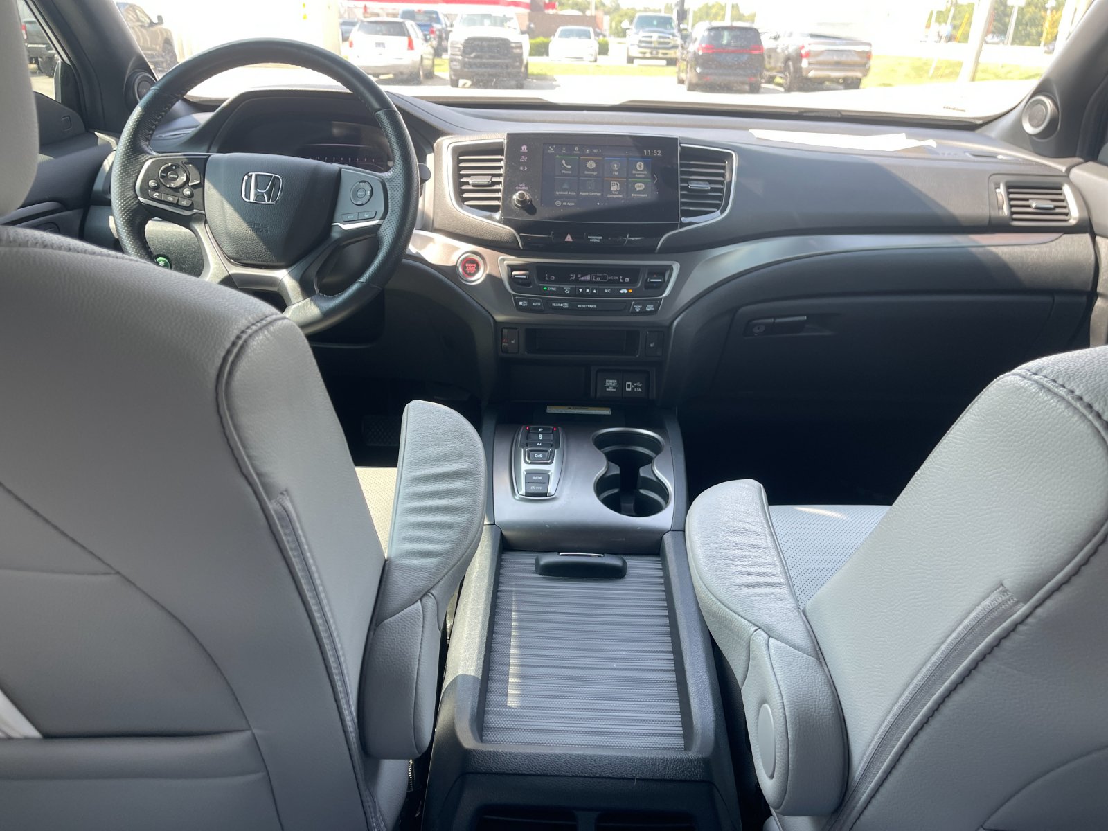 Used 2022 White Honda EX-L image 15