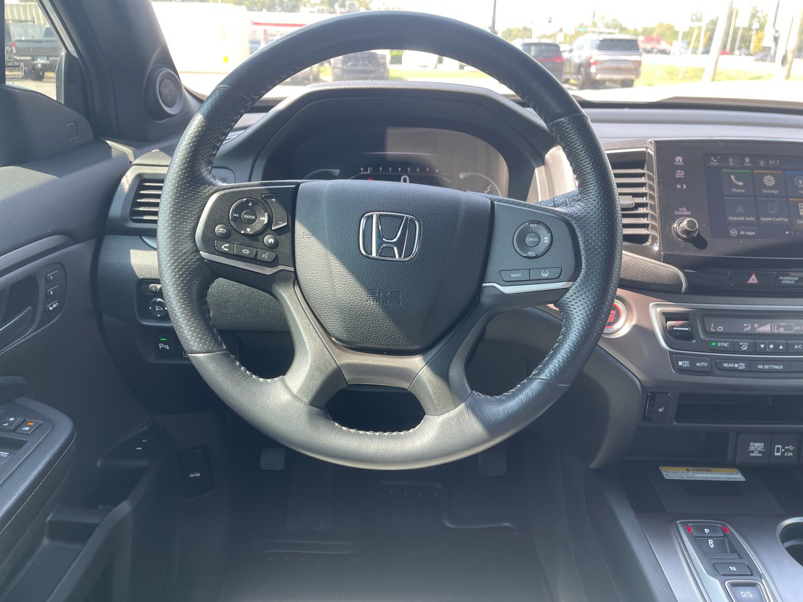 Used 2022 White Honda EX-L image 16