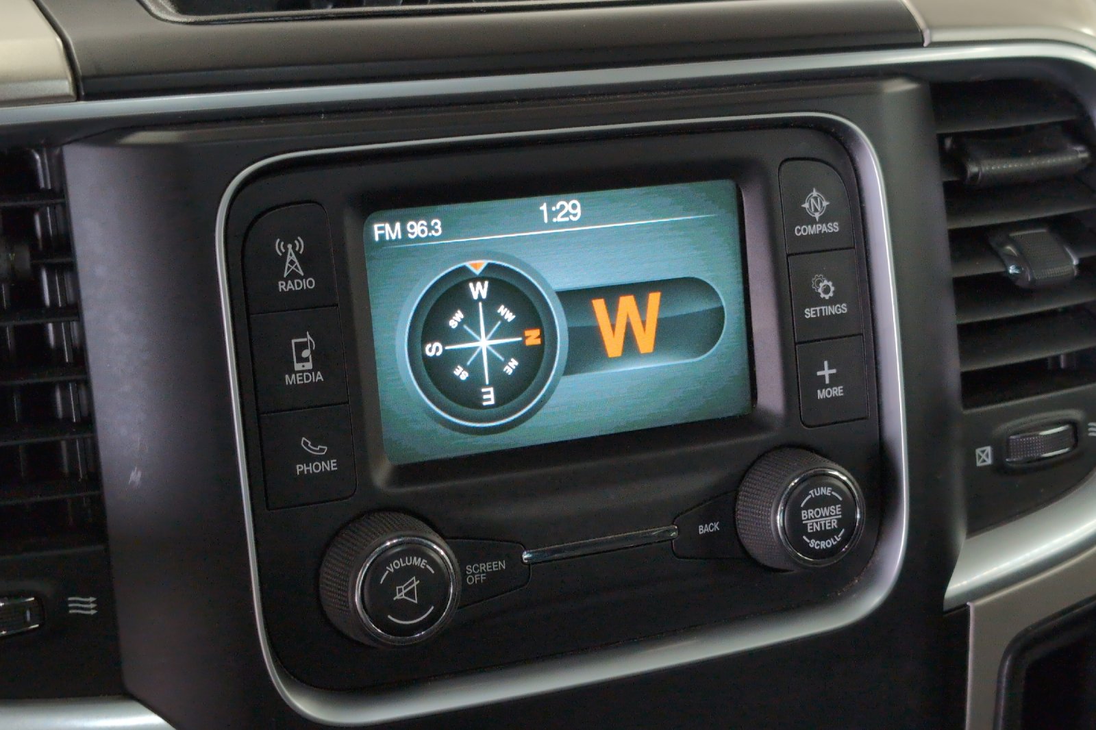 Used 2019 Silver Ram SLT image 19