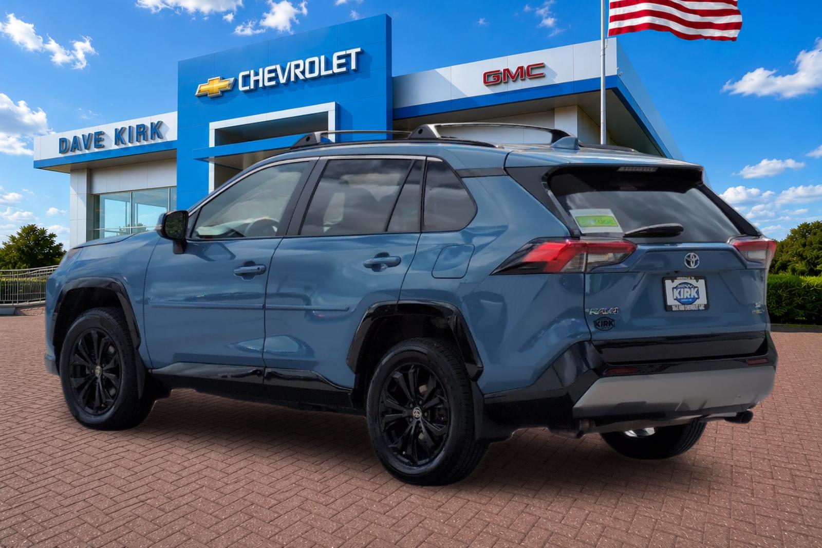 Used 2022 Blue Toyota SE image 5