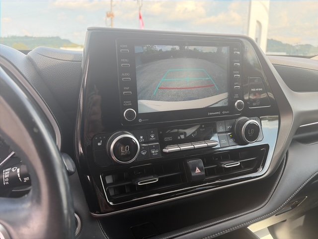 Used 2021 White Toyota XLE image 24