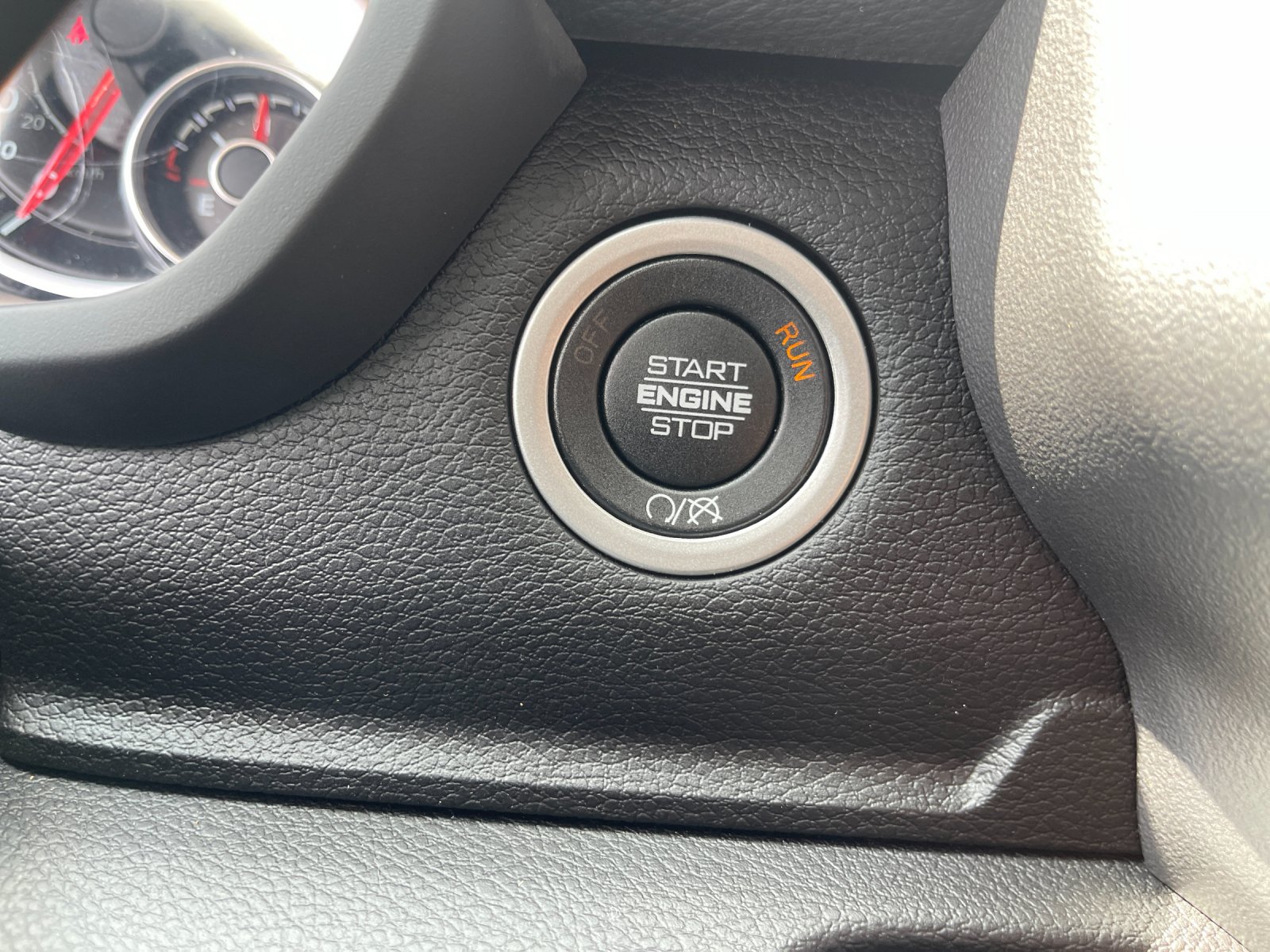Used 2023 Blue Ram Laramie image 25