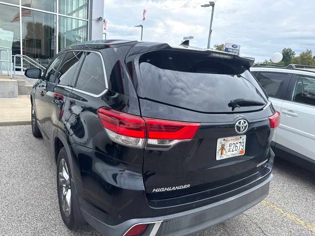 Used 2019 Black Toyota Limited Platinum image 6