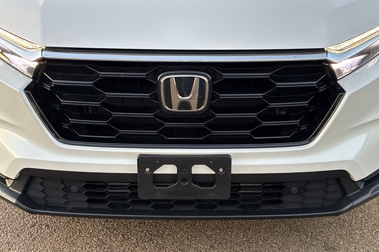 Used 2025 Platinum White Pearl Honda EX-L image 44