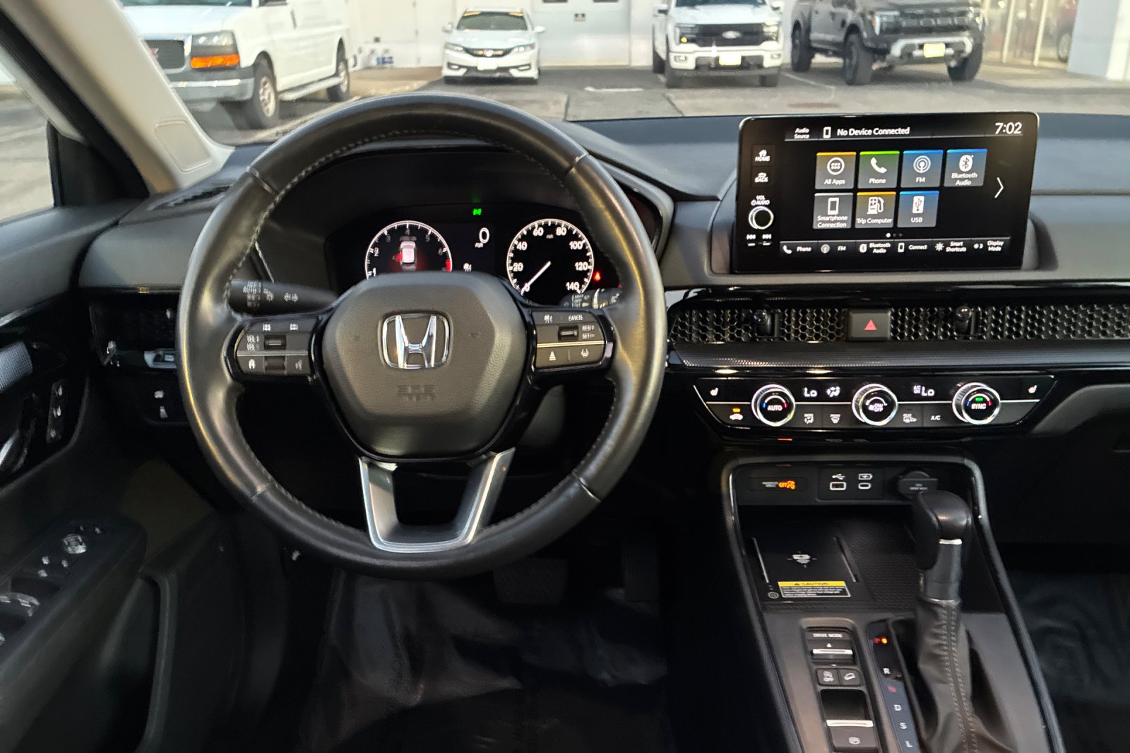 Used 2025 Platinum White Pearl Honda EX-L image 17